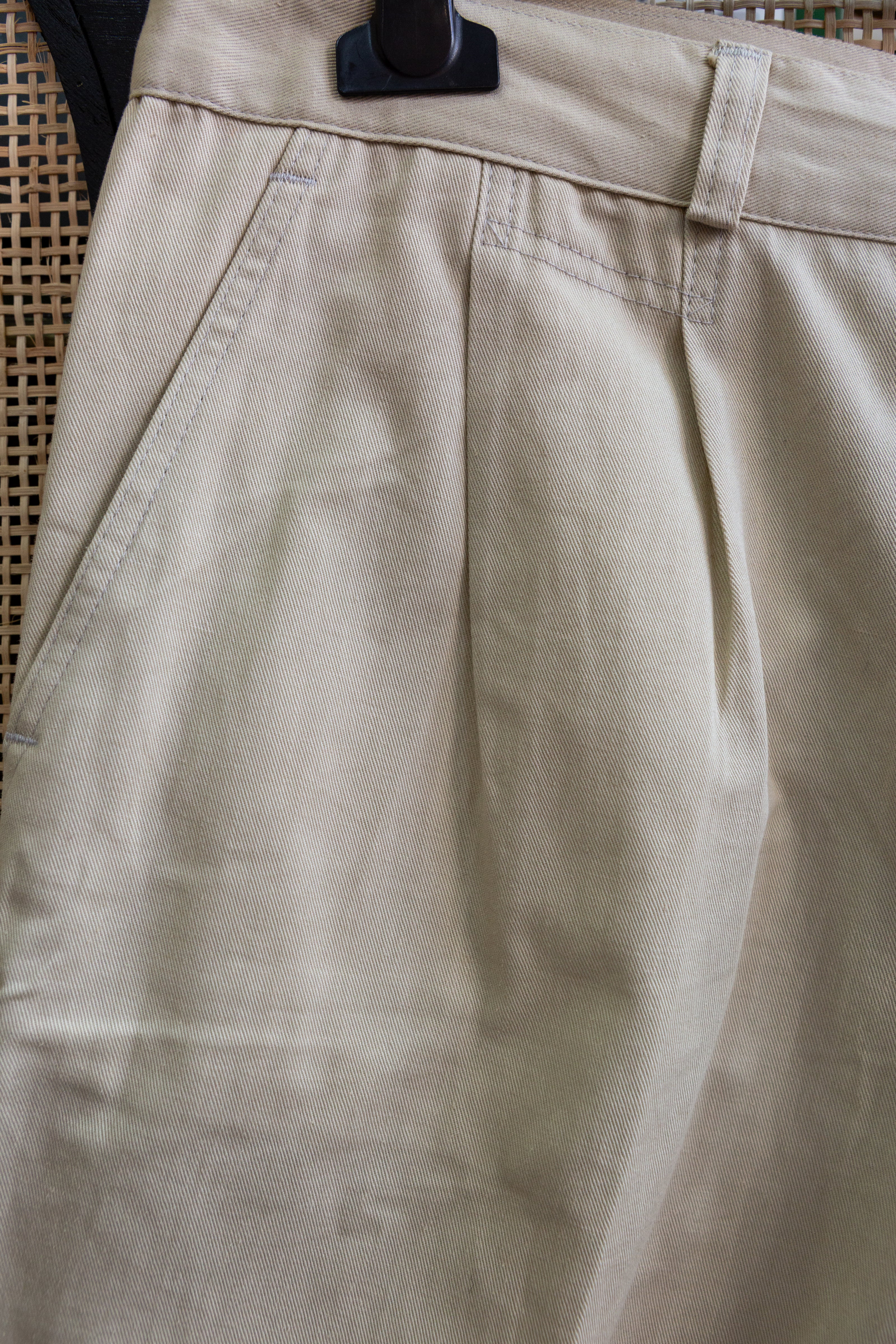 Vintage pleated chino shorts