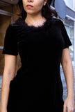 Super cute velvet bodycon dress with feather collar (L)