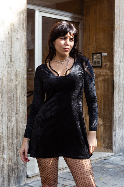 Super cute black velvet mini dress (S)