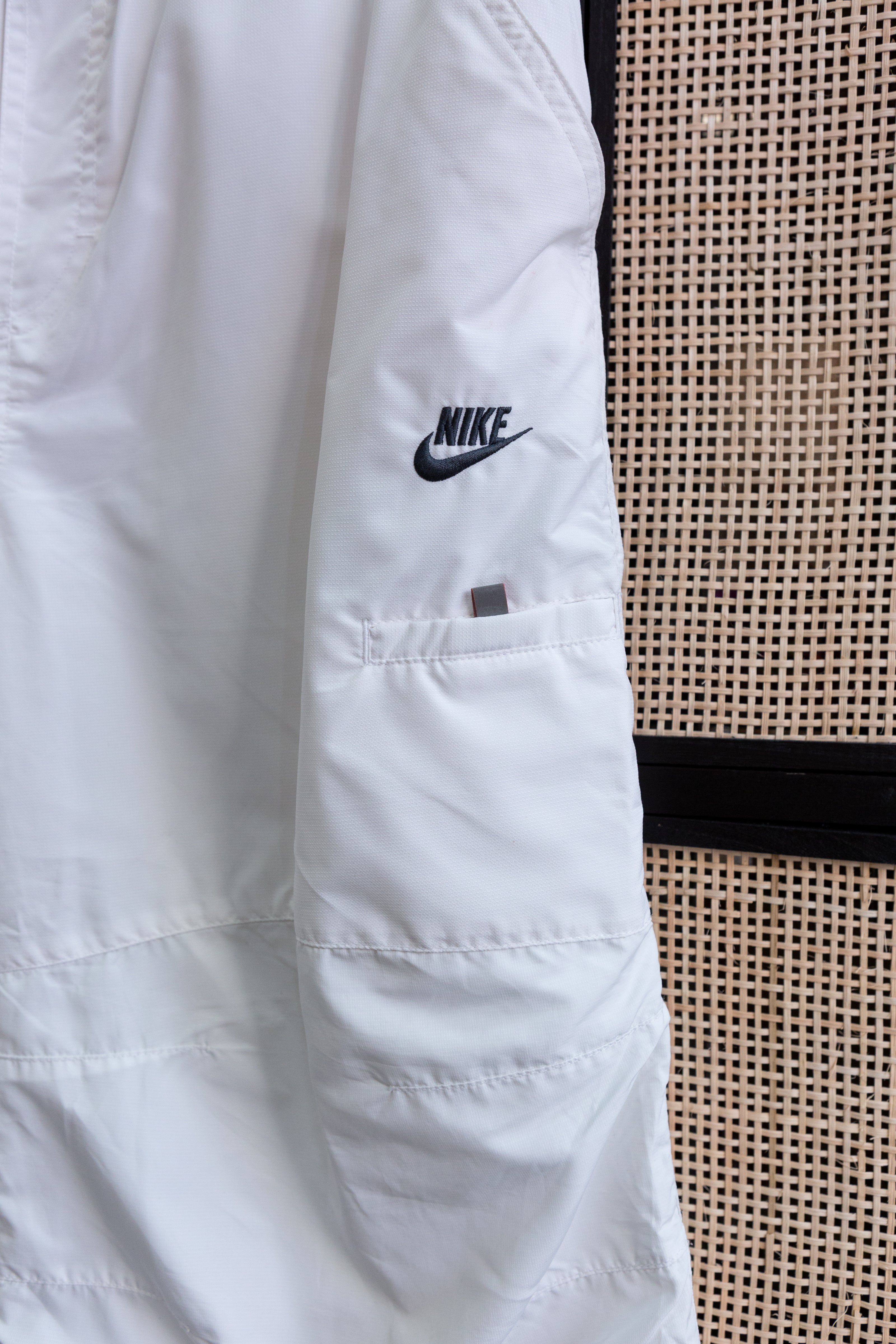 Nike White Windbreaker Shorts / Track Shorts