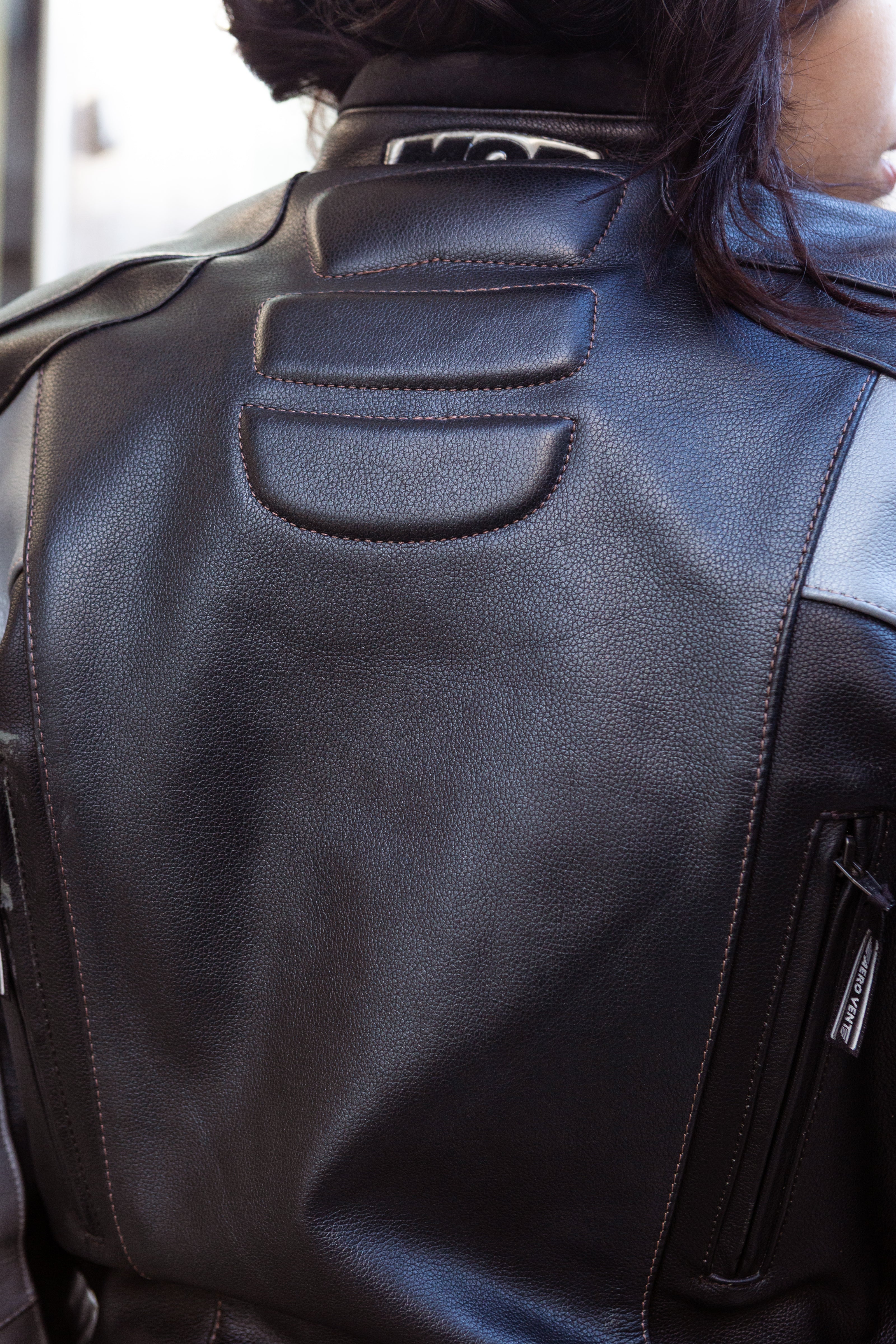 Woman’s leather motorcycle jacket (M/L)