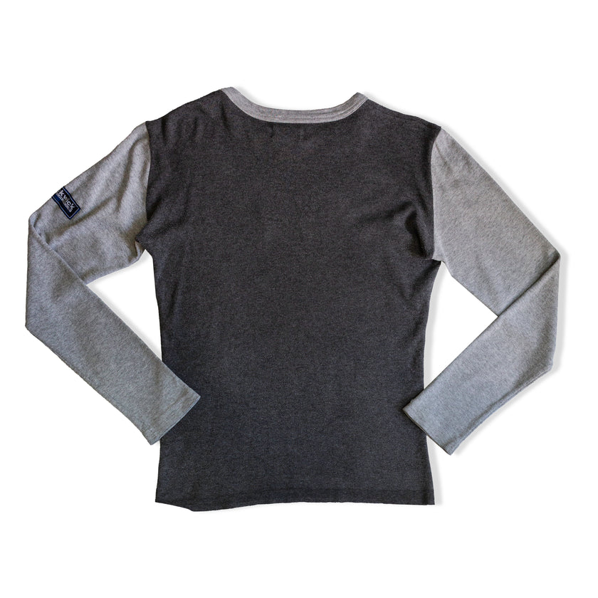 Super cute long sleeve top