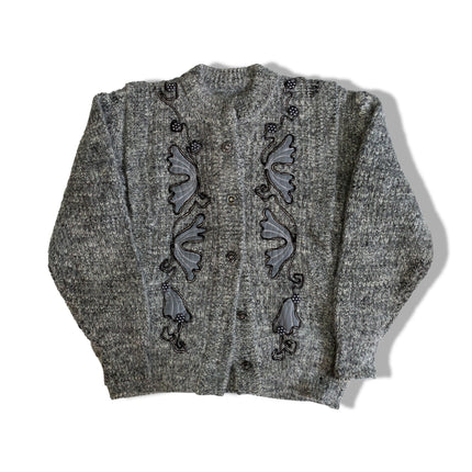 Knitted cardigan with embroidery and beads