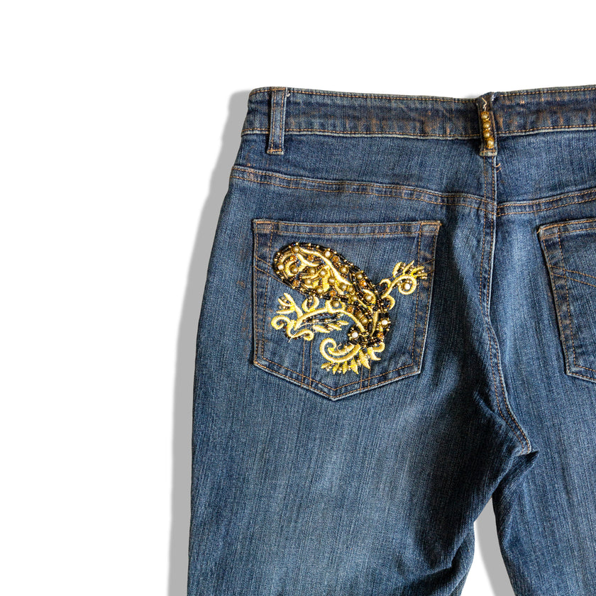 ROSA & ROSE low waisted Y2k jeans with embroidered and beaded detailing (S/M)