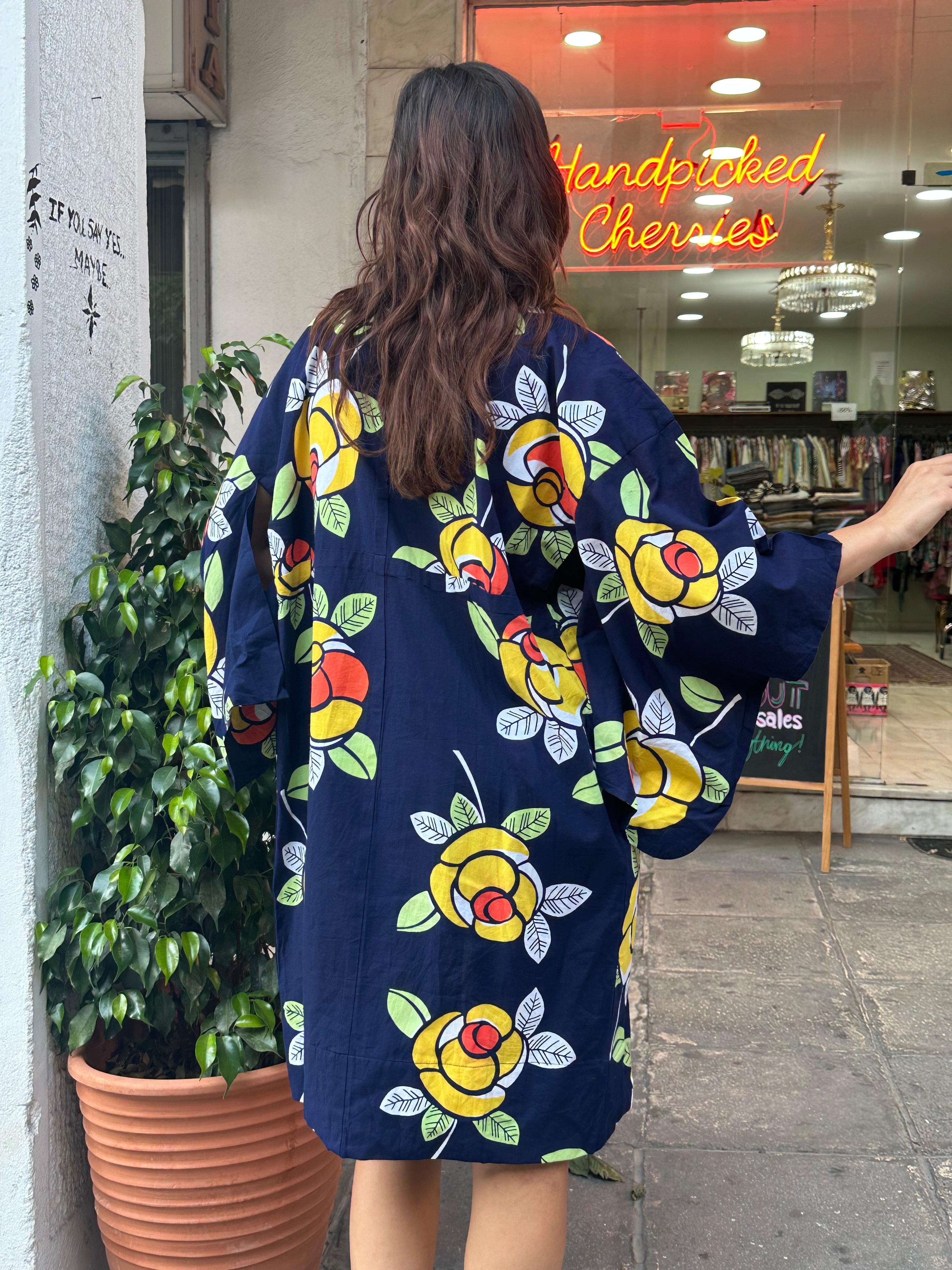 Stunning patterned yukata robe