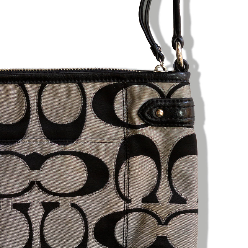 Coach Signature Crossbody Bag – Black & Gray Canvas with Adjustable Strap