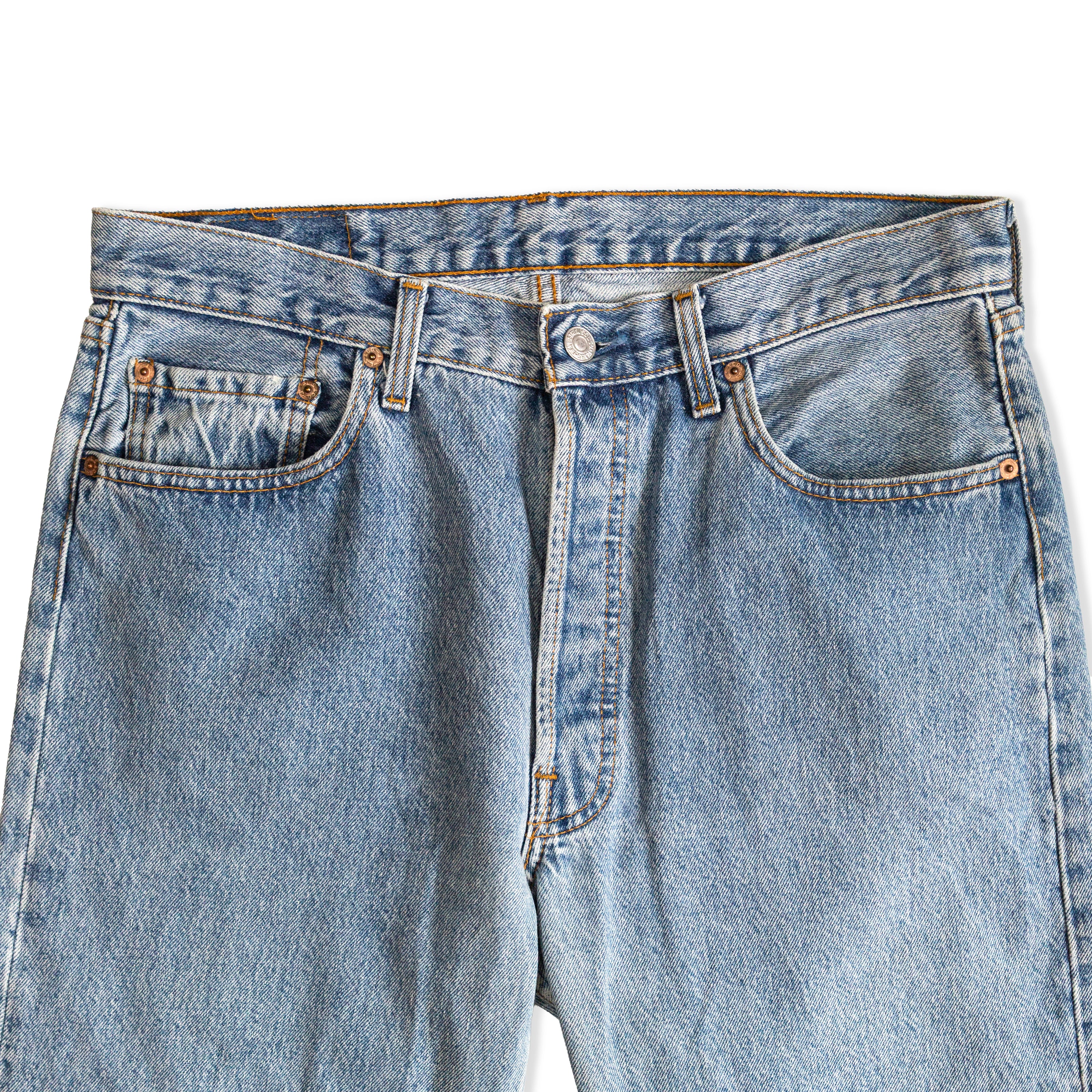 Levi's 501 light wash jeans (W34)