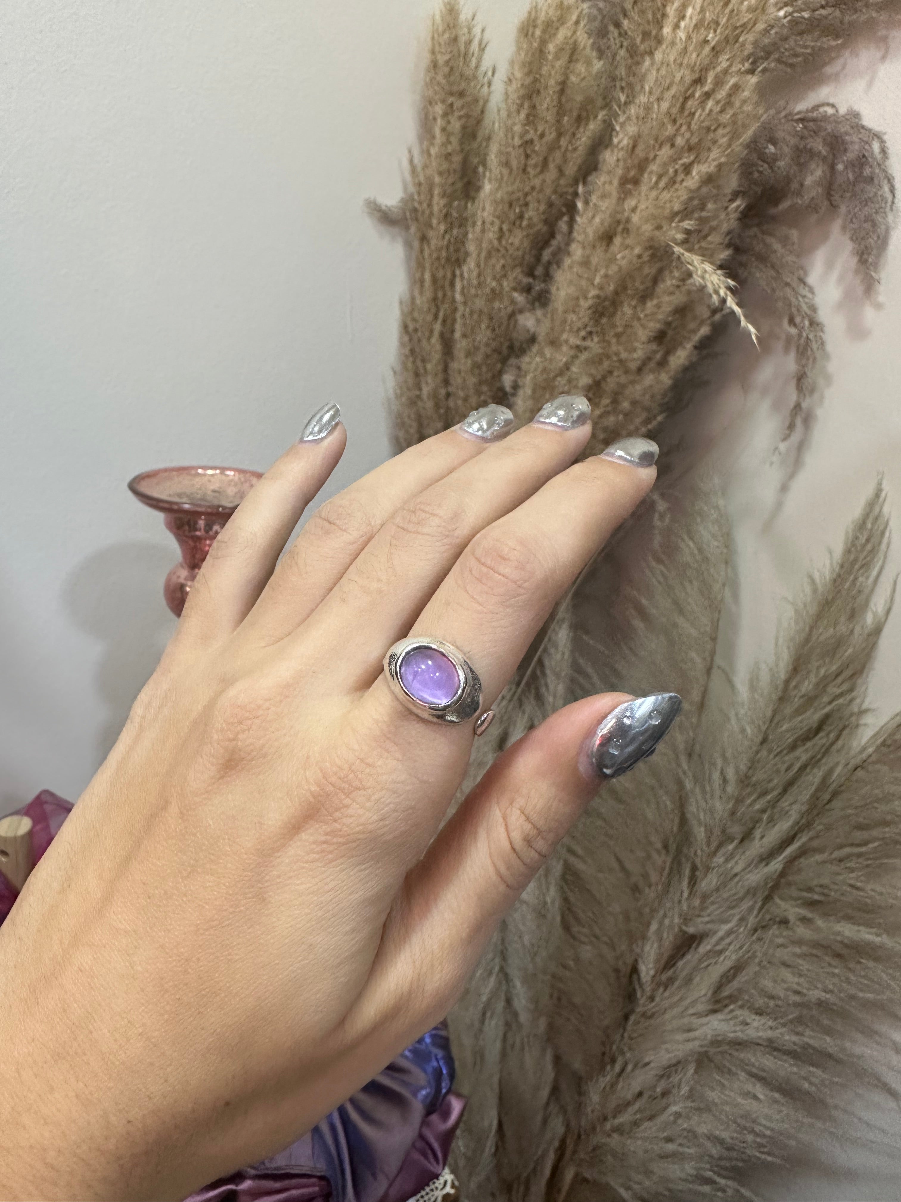 Stunning silver 925 open ring with amethyst