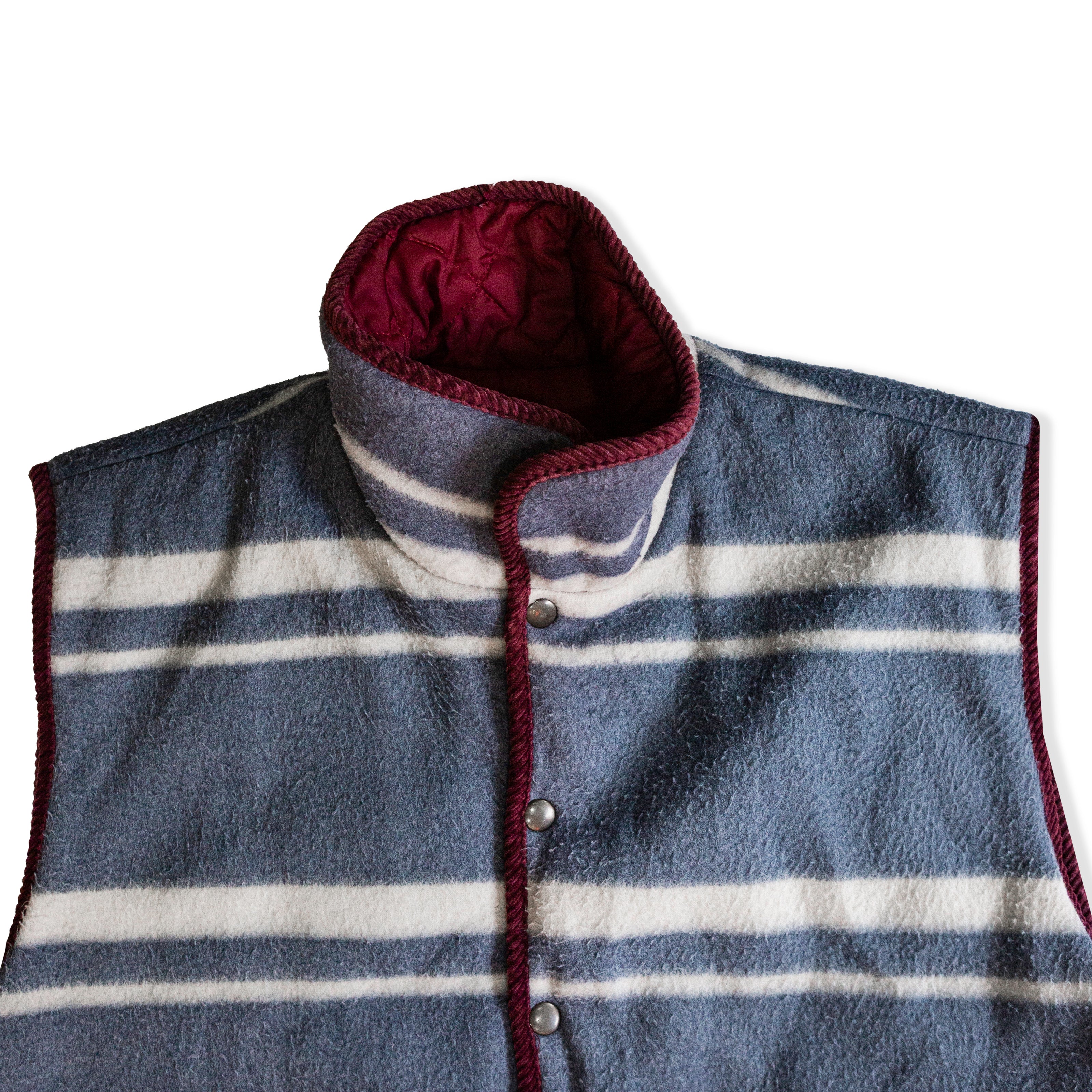 Vintage Men’s fleece vest (XL)