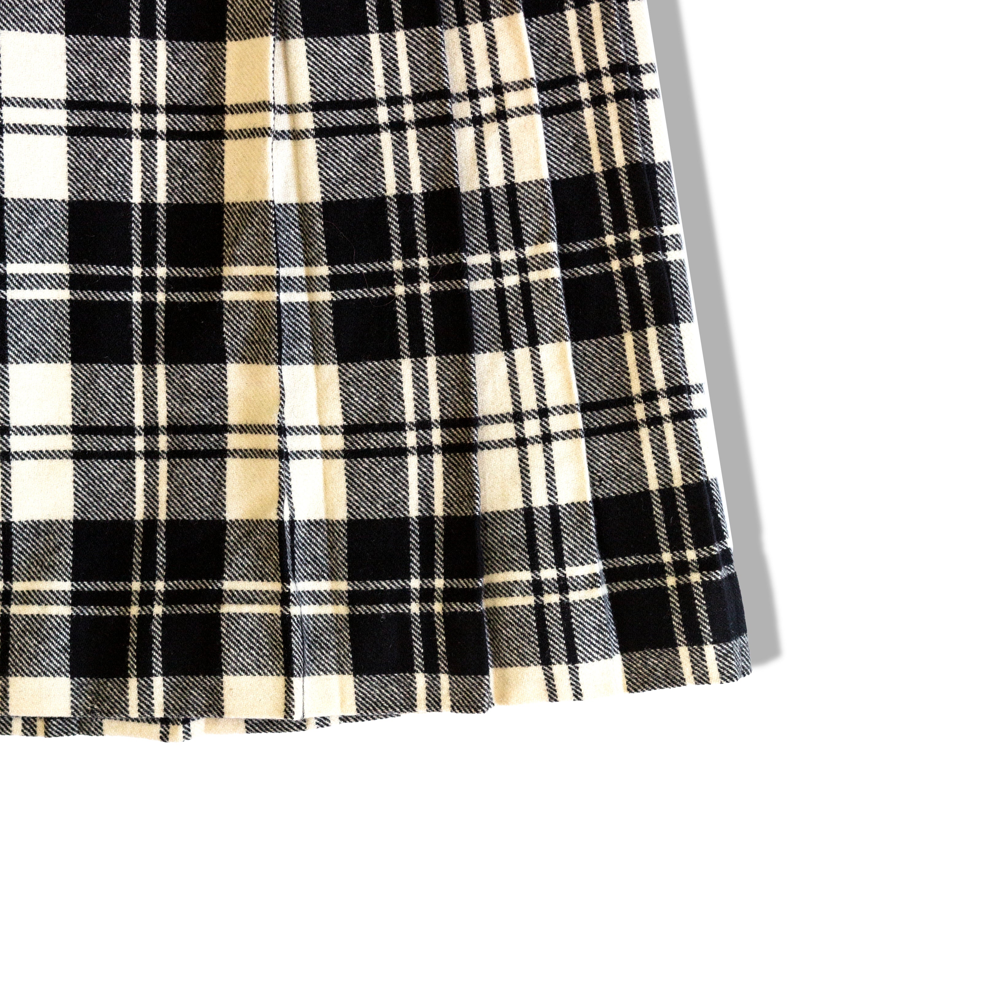 Vintage 70s style 100% Wool Plaid Black Ivory Pleated Midi skirt