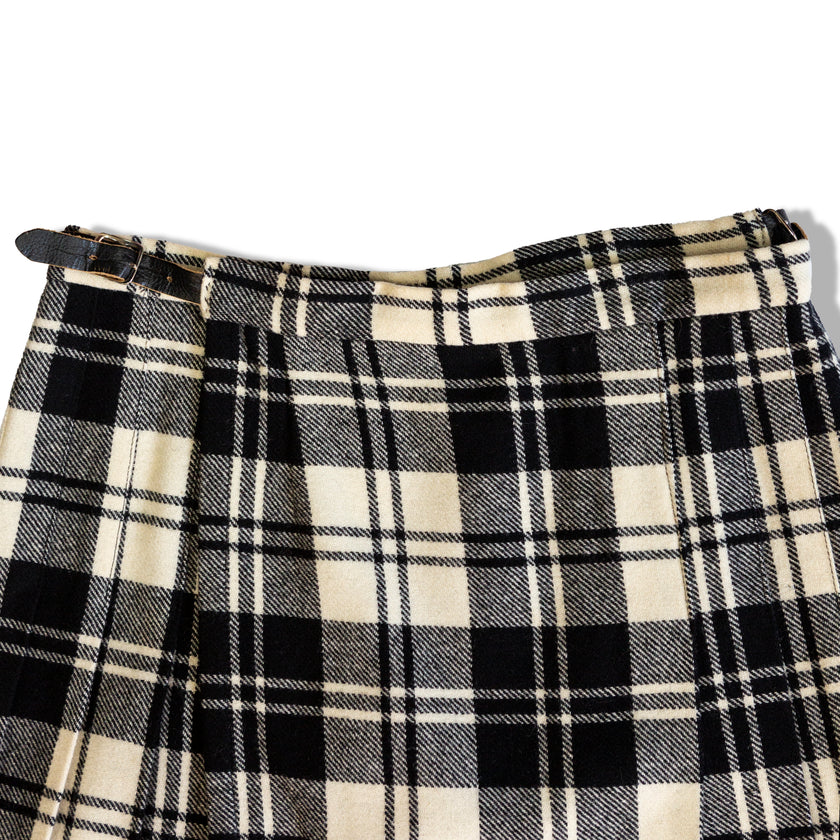 Vintage 70s style 100% Wool Plaid Black Ivory Pleated Midi skirt