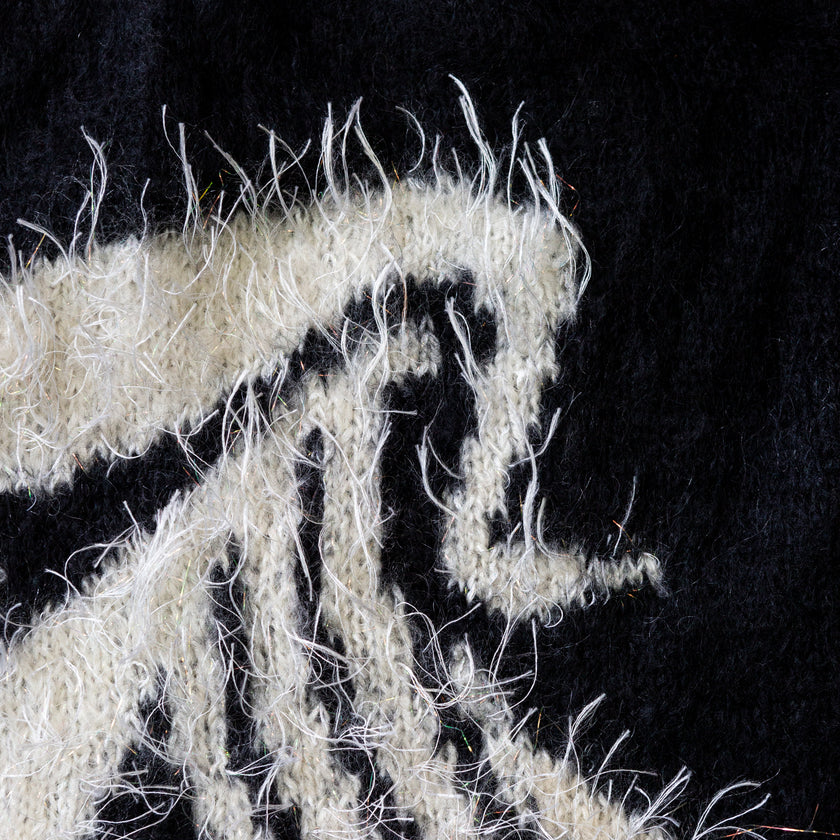 Super fluffy knit sweater with unique pattern