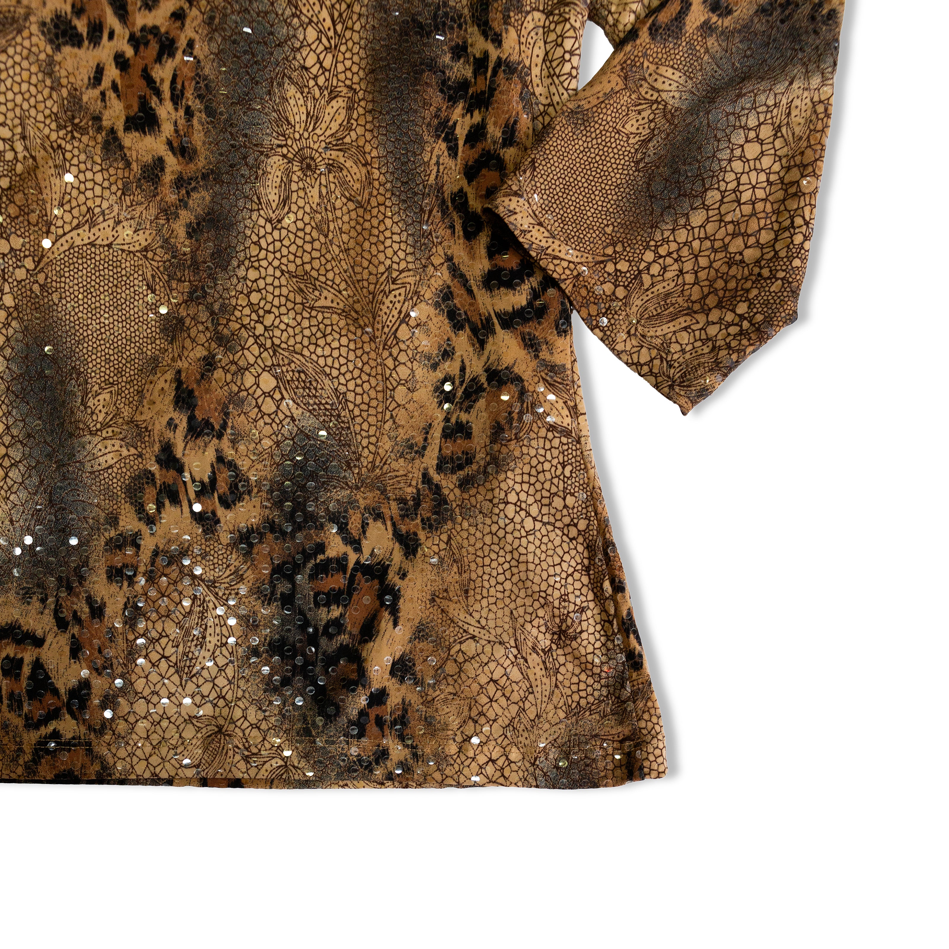 Your 6th sense leopard 3/4 sleeves top