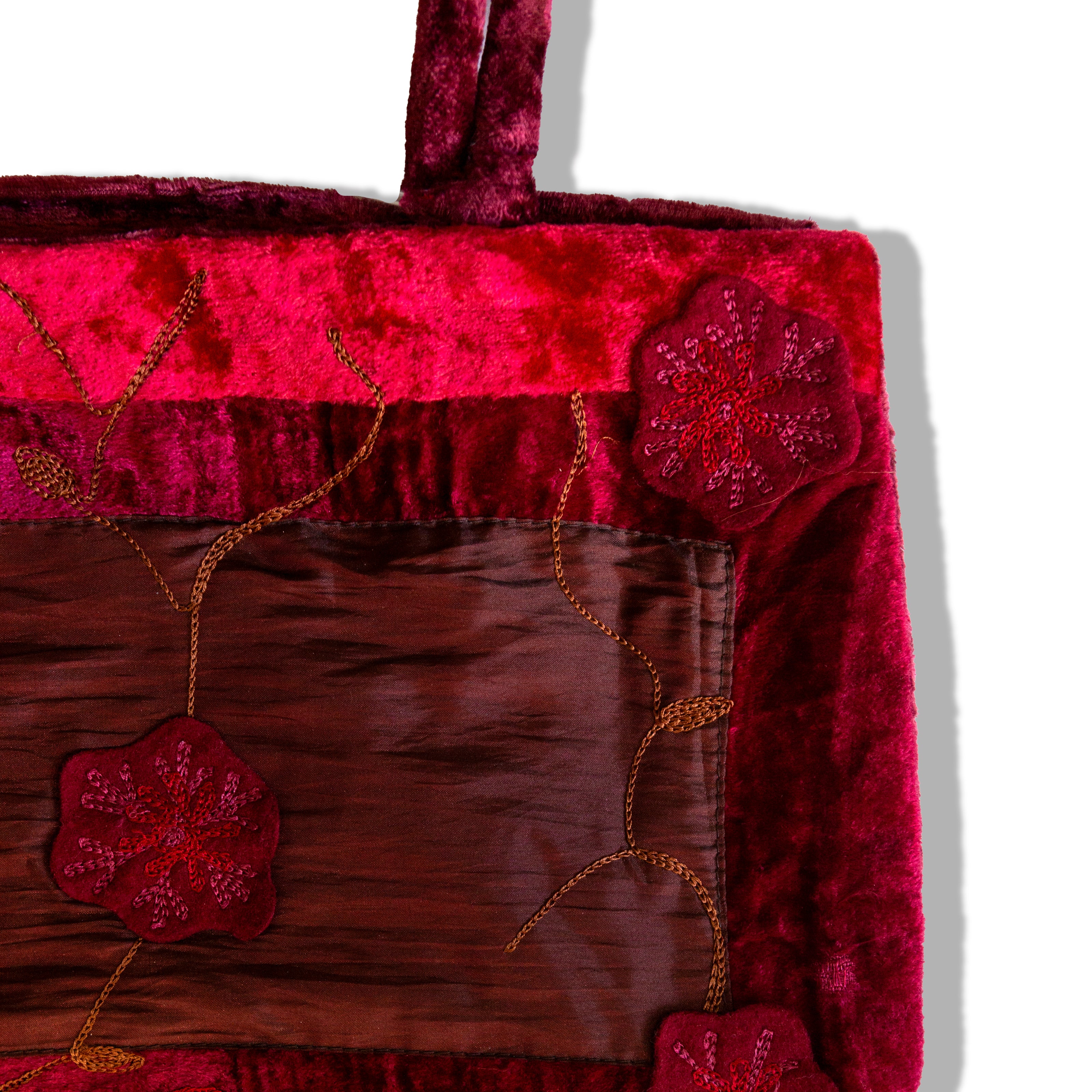 Deadstock red velvet handbag with embroidered details
