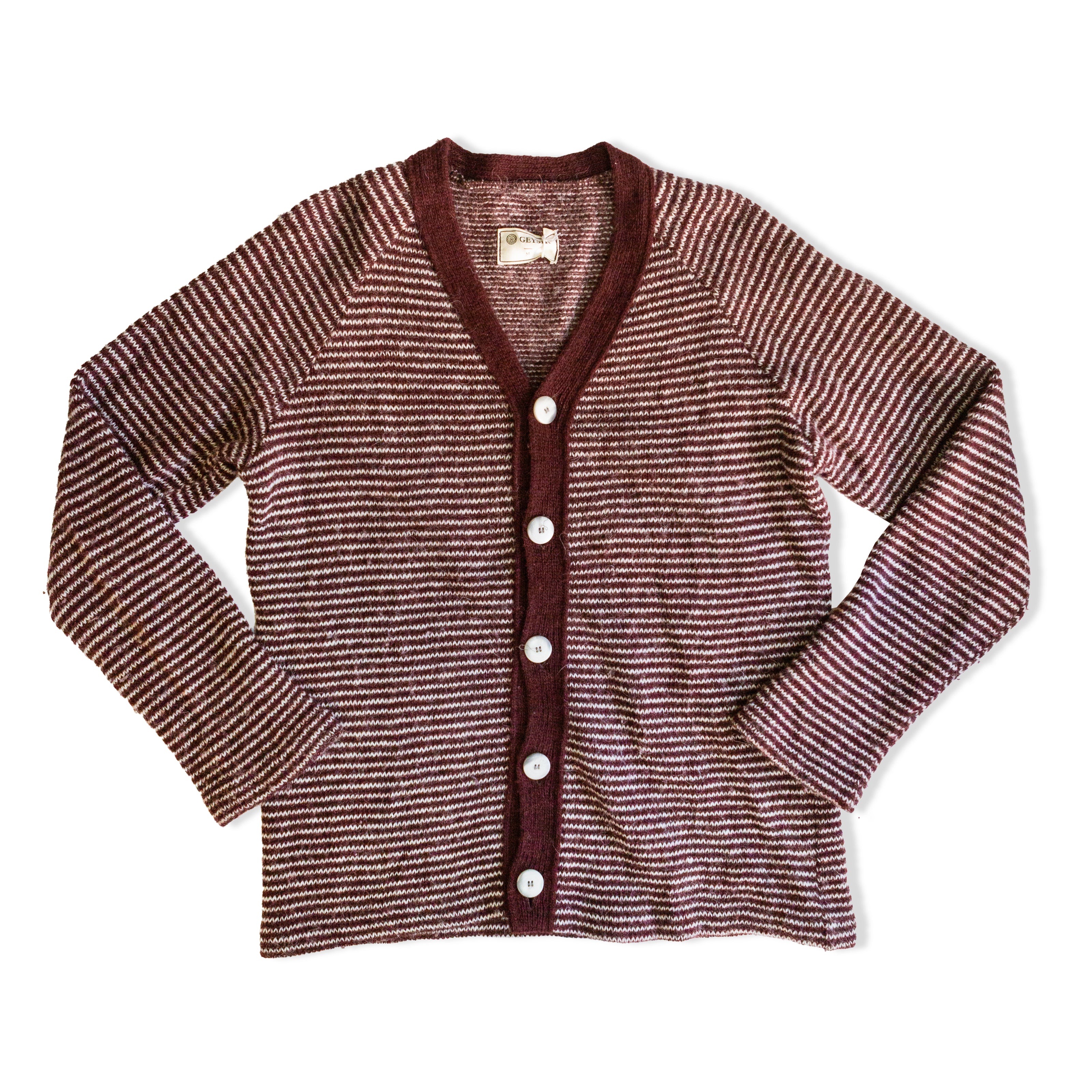 Vintage 100% Icelandic wool knit cardigan (M)