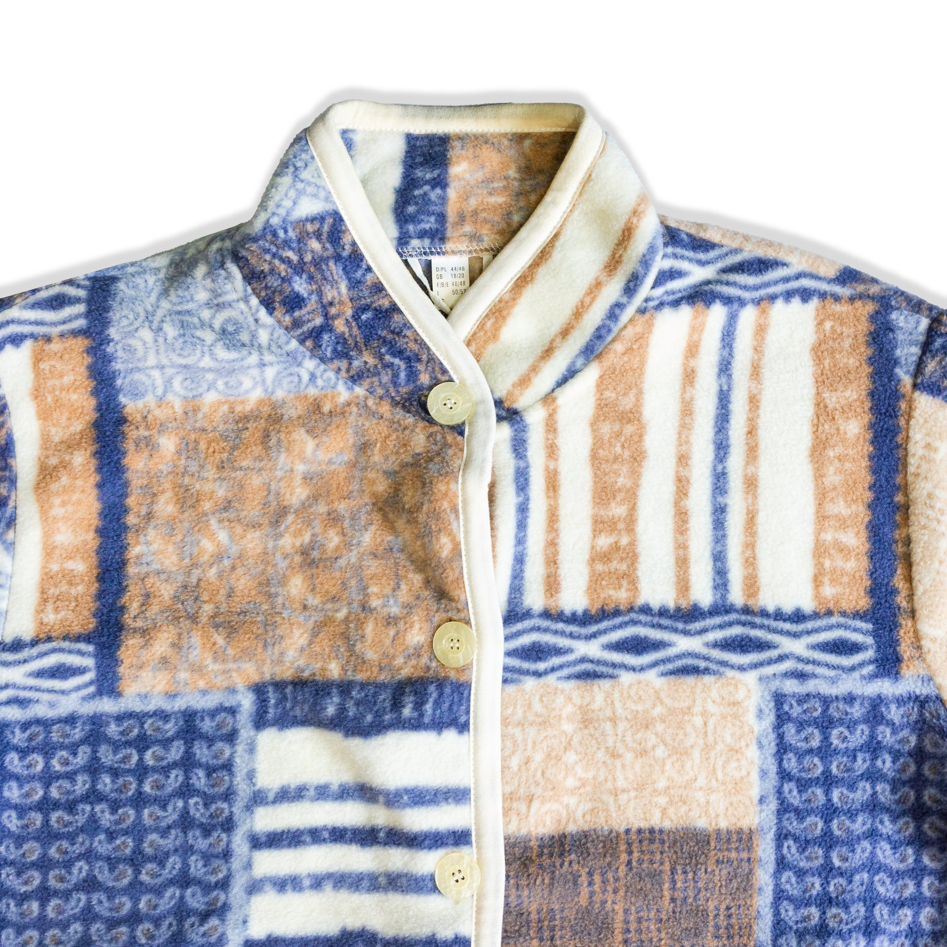 Super cute woman’s fleece cardigan (L)