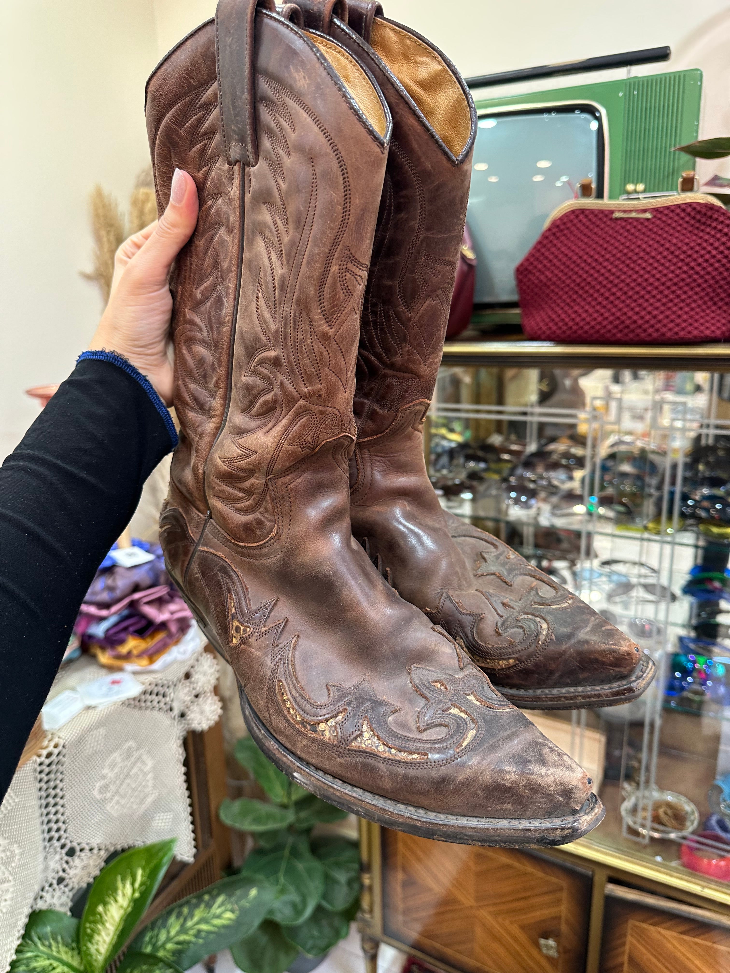 Vintage cowboy boots