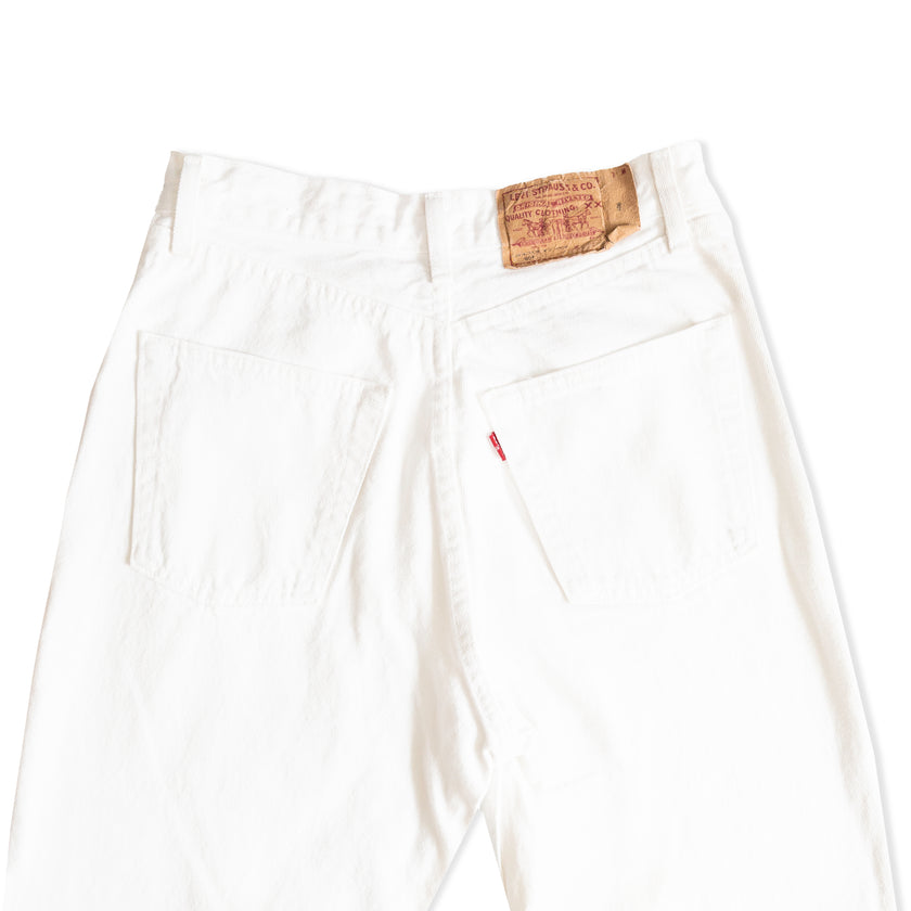 Levi's 901 high waisted white jeans (W29)
