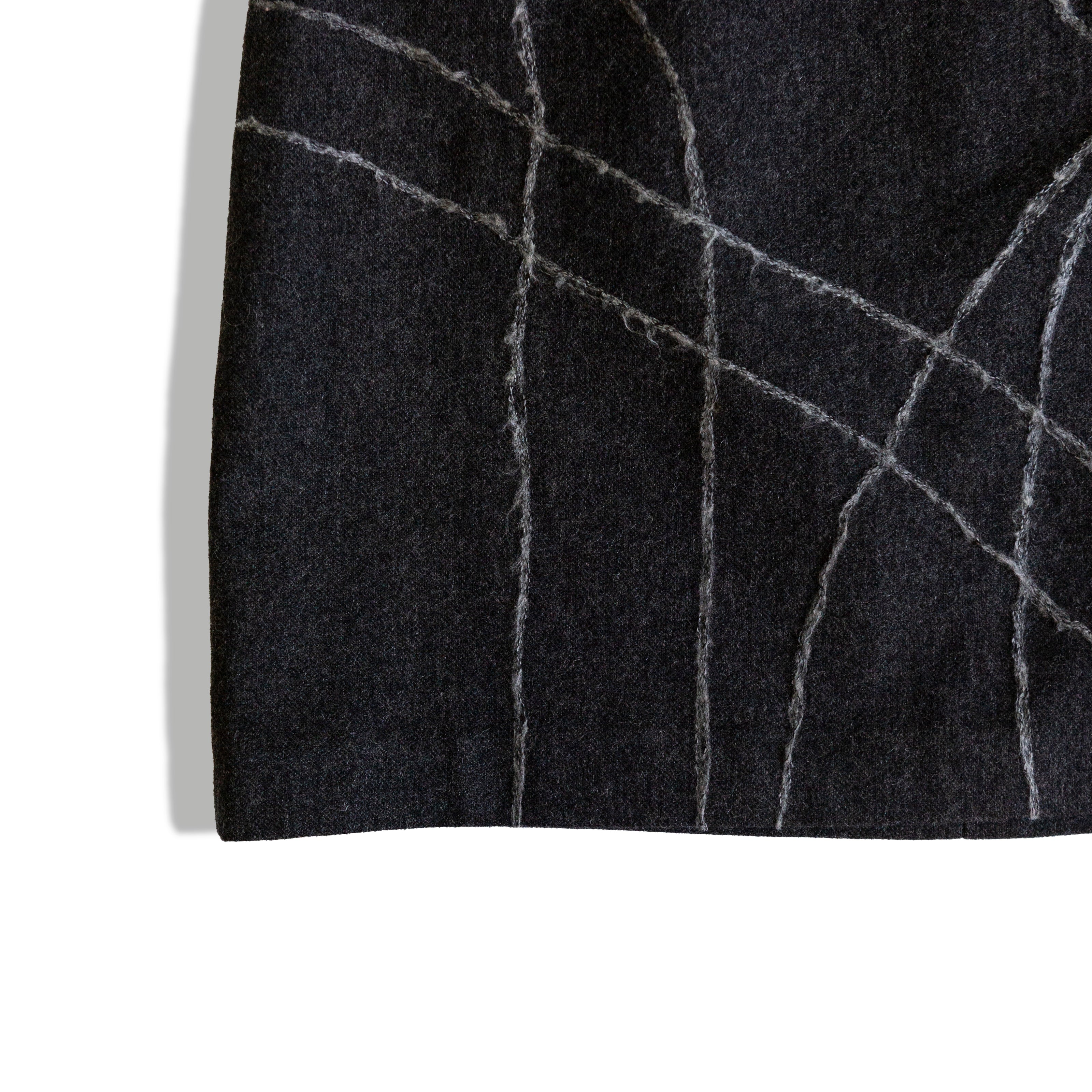 Vintage 100% wool dark grey mini skirt (S)