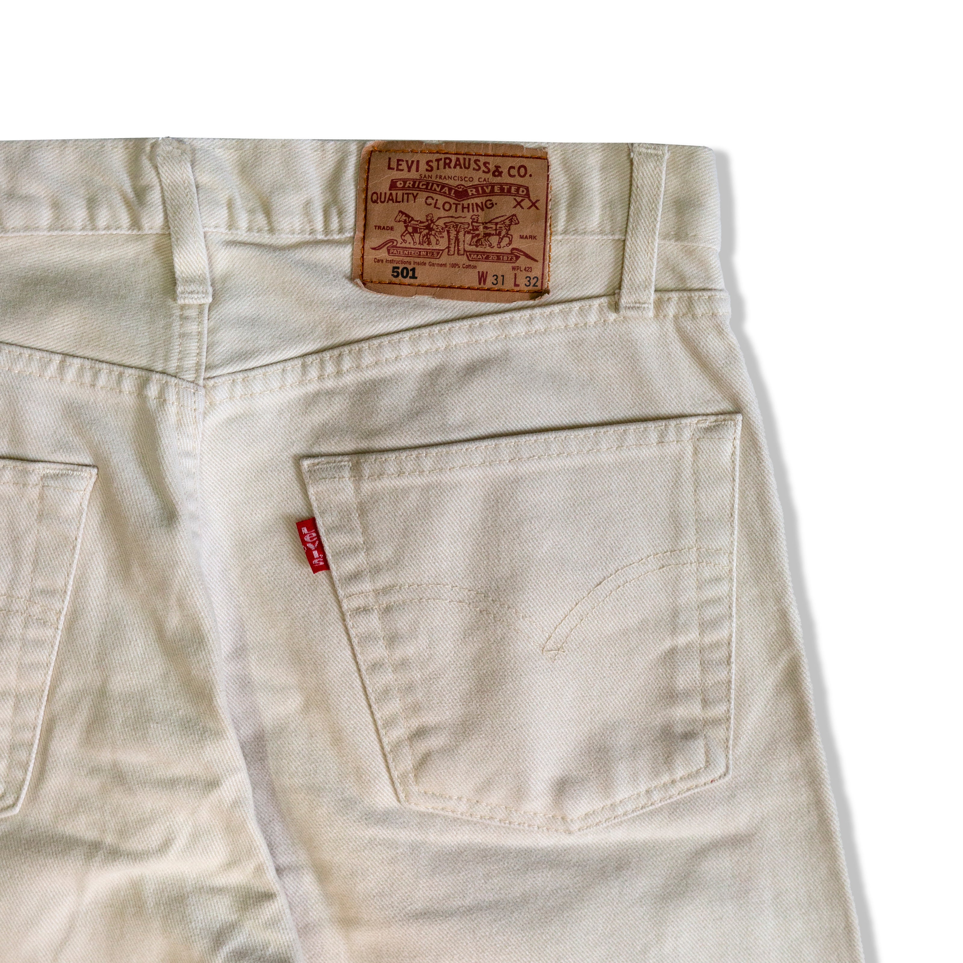 Levis 501 beige jeans W31