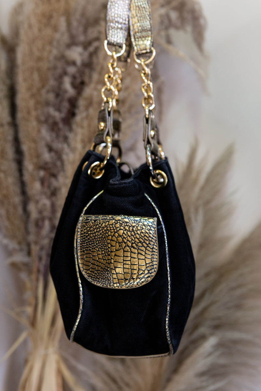 Martissima Y2K shoulder bag with gold embroidery and hardware