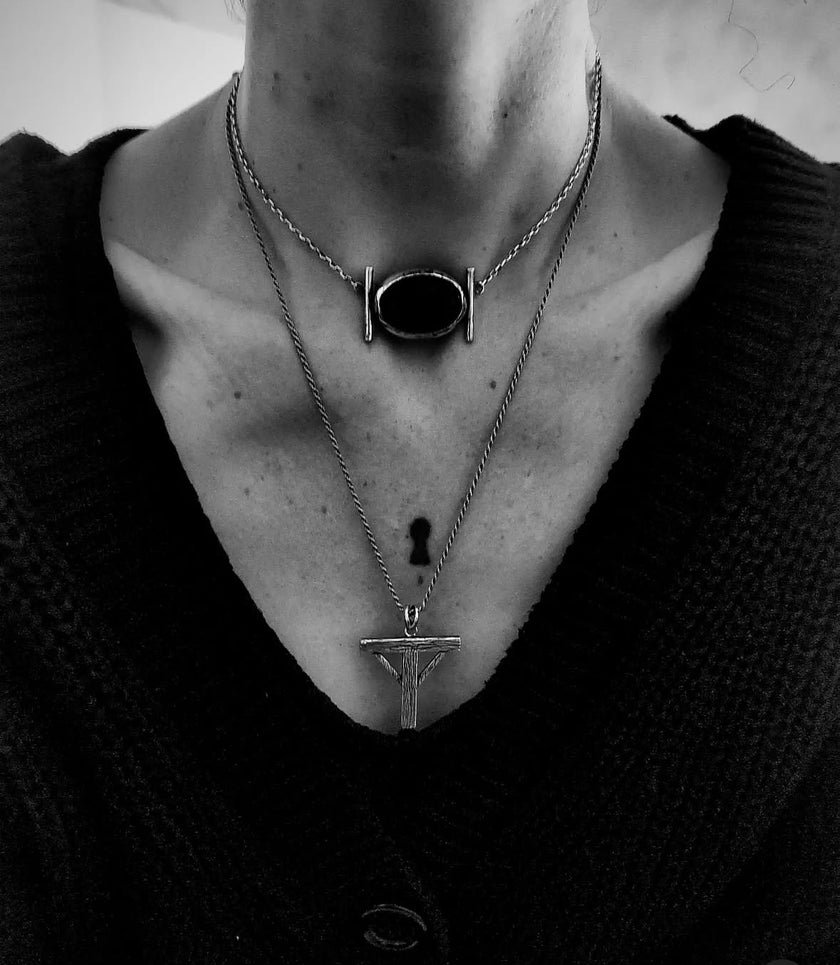 Handmade silver 925 pendant with black onyx