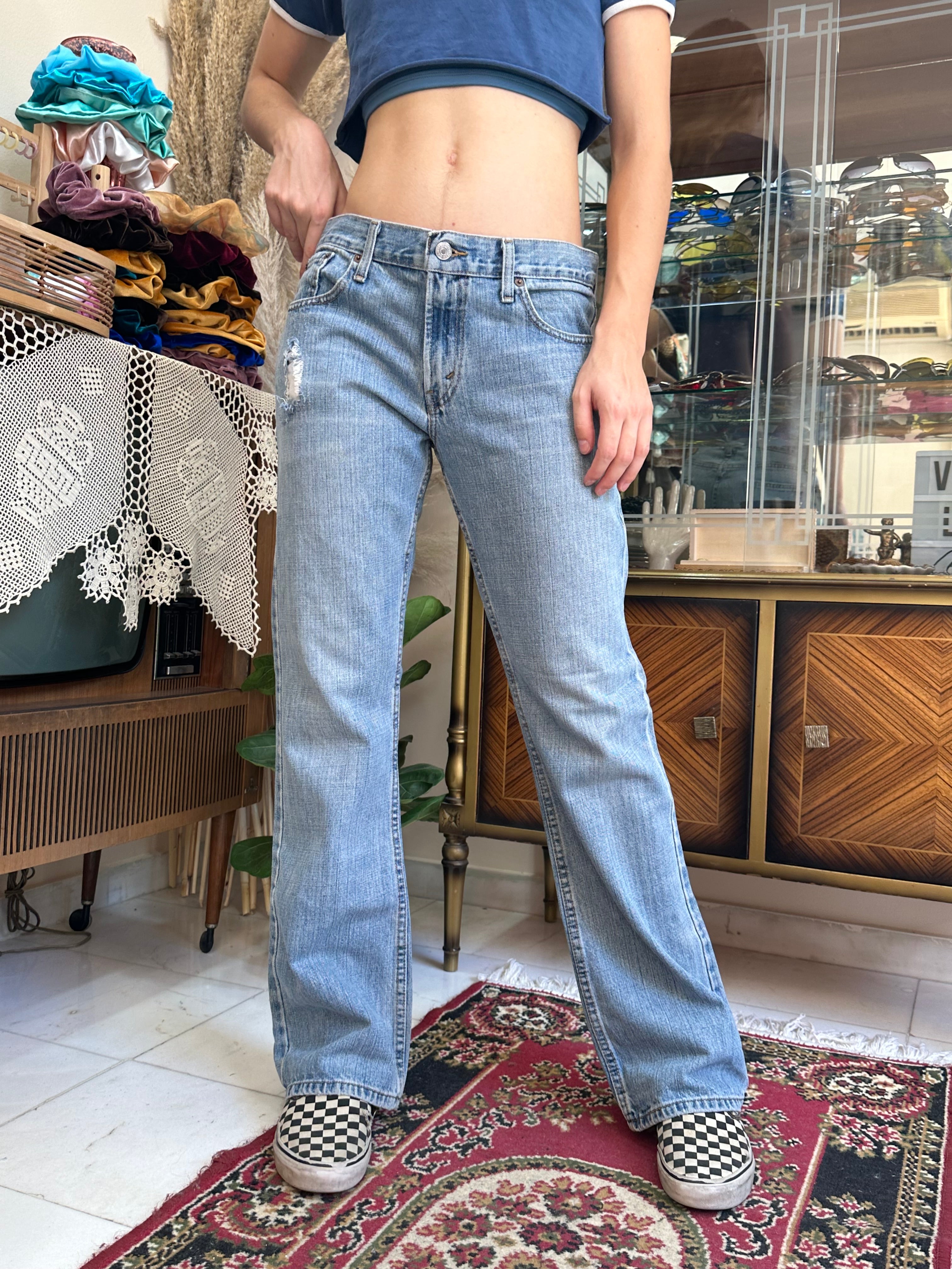 Levi’s 527 low waisted jeans (W30)