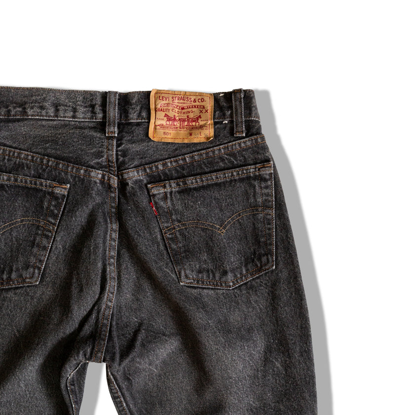 Levis 501 dark grey wash (W30)