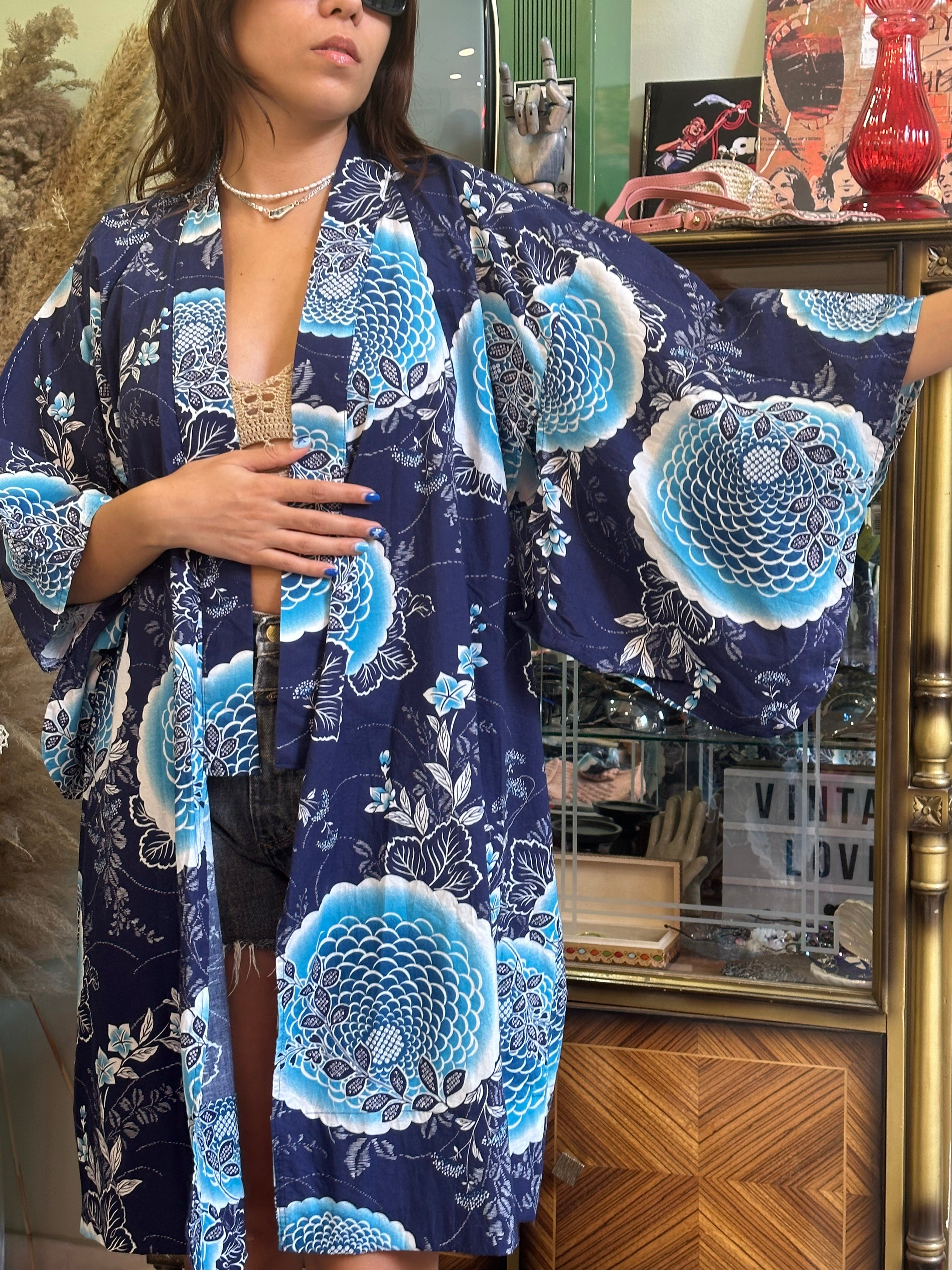 Vintage patterned cotton yukata robe with belt