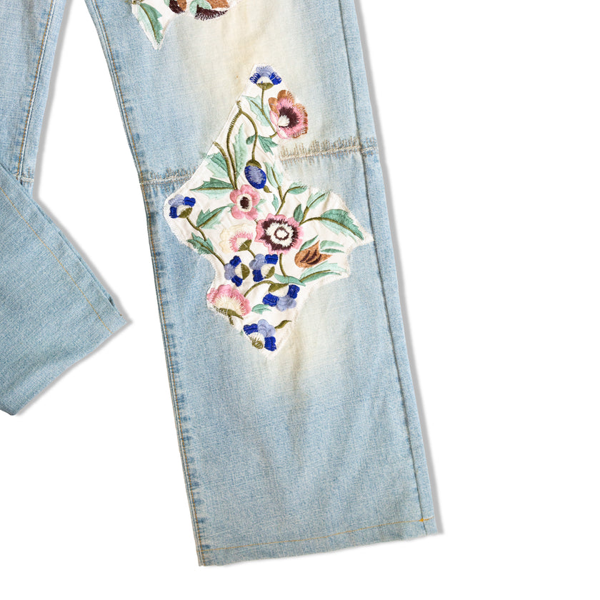 Super cute low waisted jeans