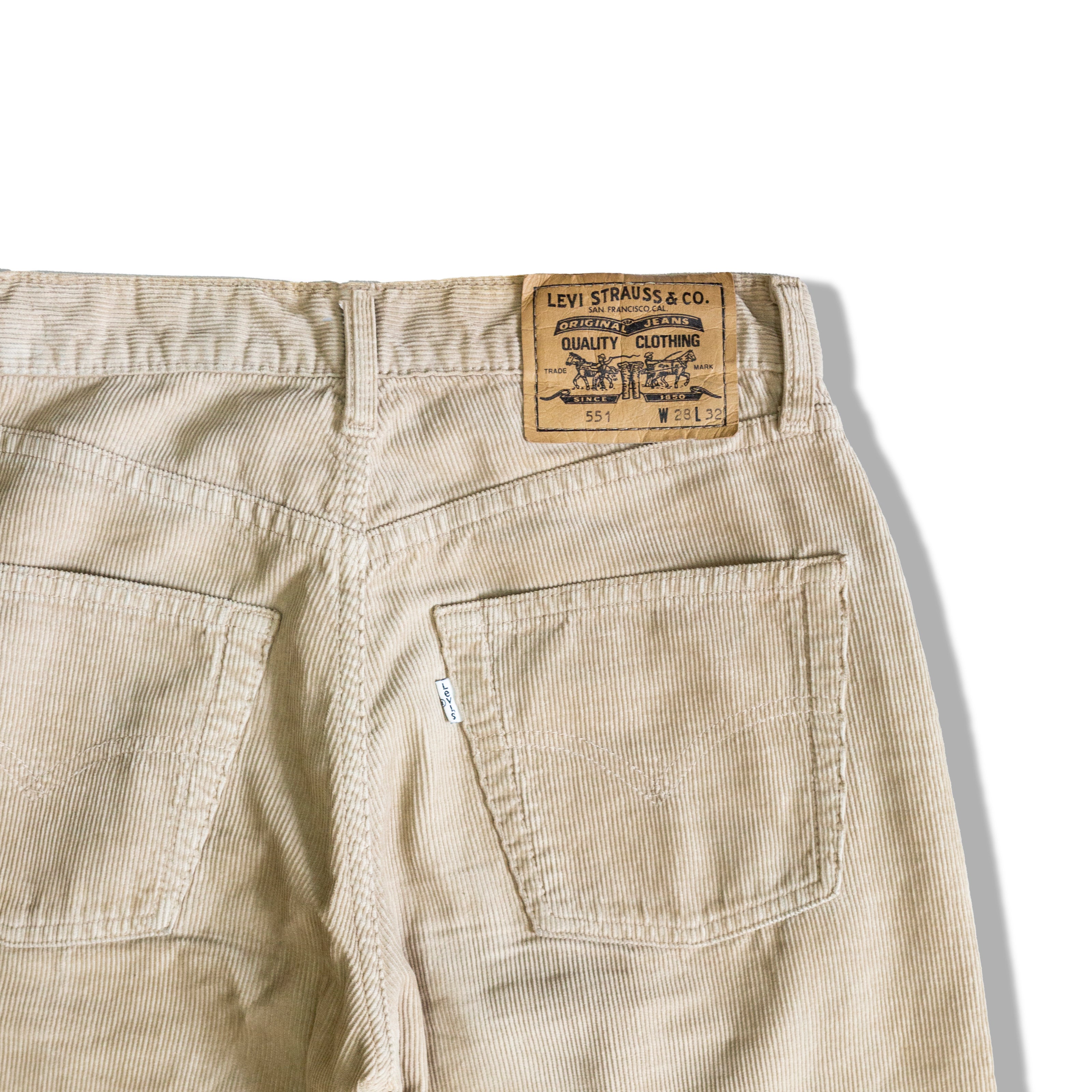 Levis 551 corduroy pants (W28)