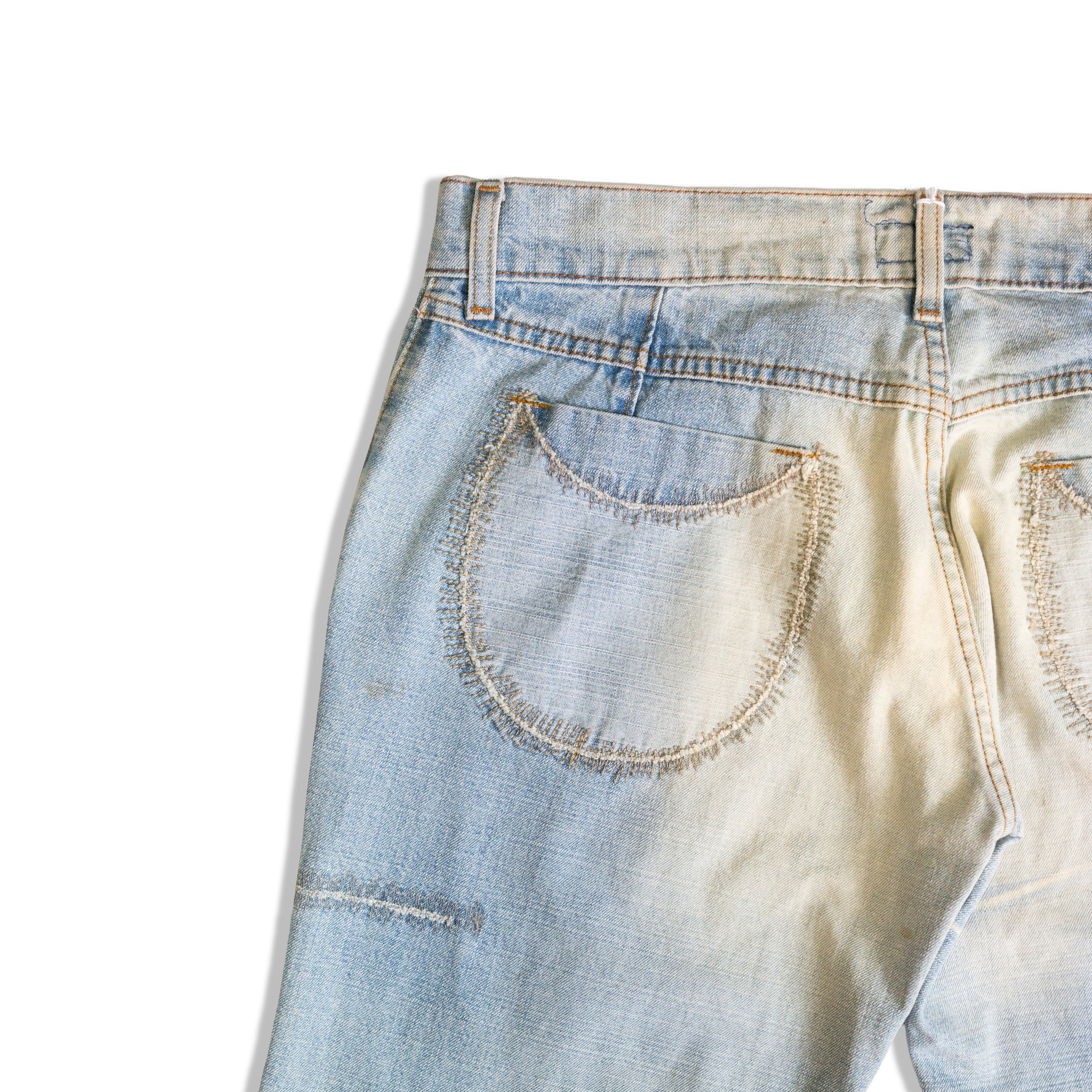 Super cute low waisted jeans