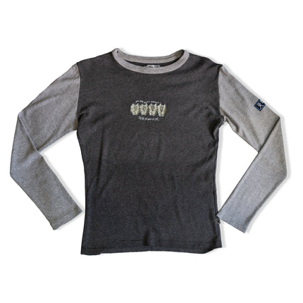 Super cute long sleeve top