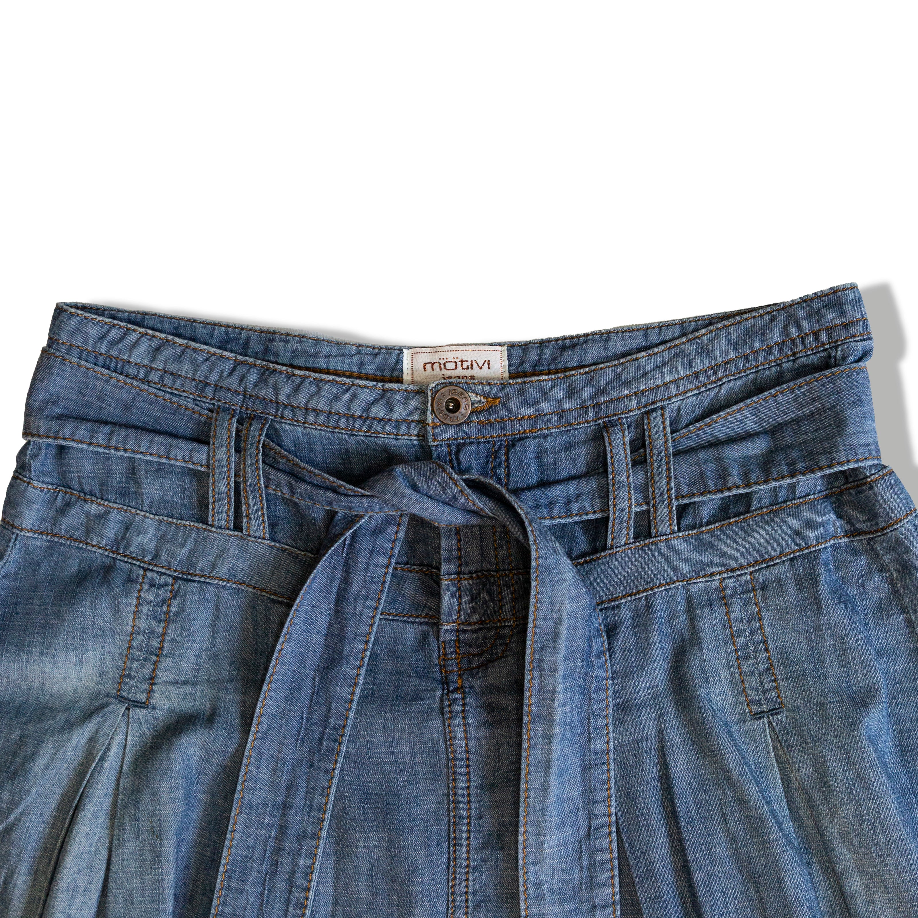Vintage MOTIVI denim skirt with pleats and denim belt (S)