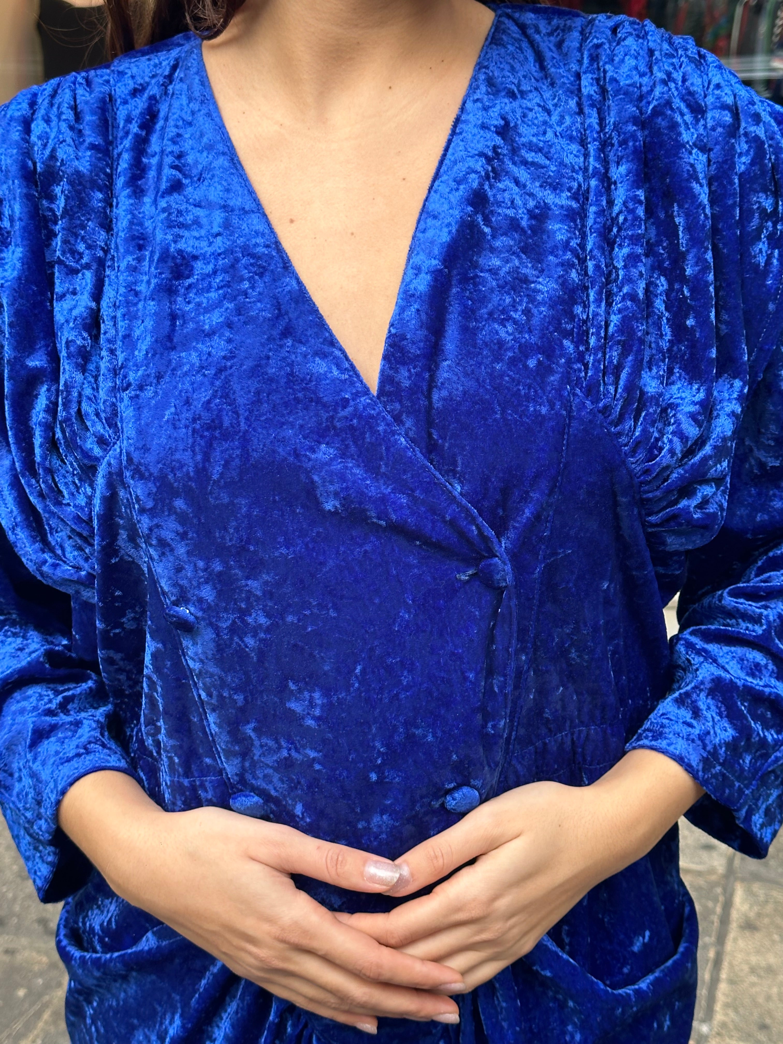 Stunning vintage blue velvet dress