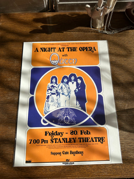 Queen poster