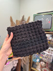 Super cute vintage straw clutch