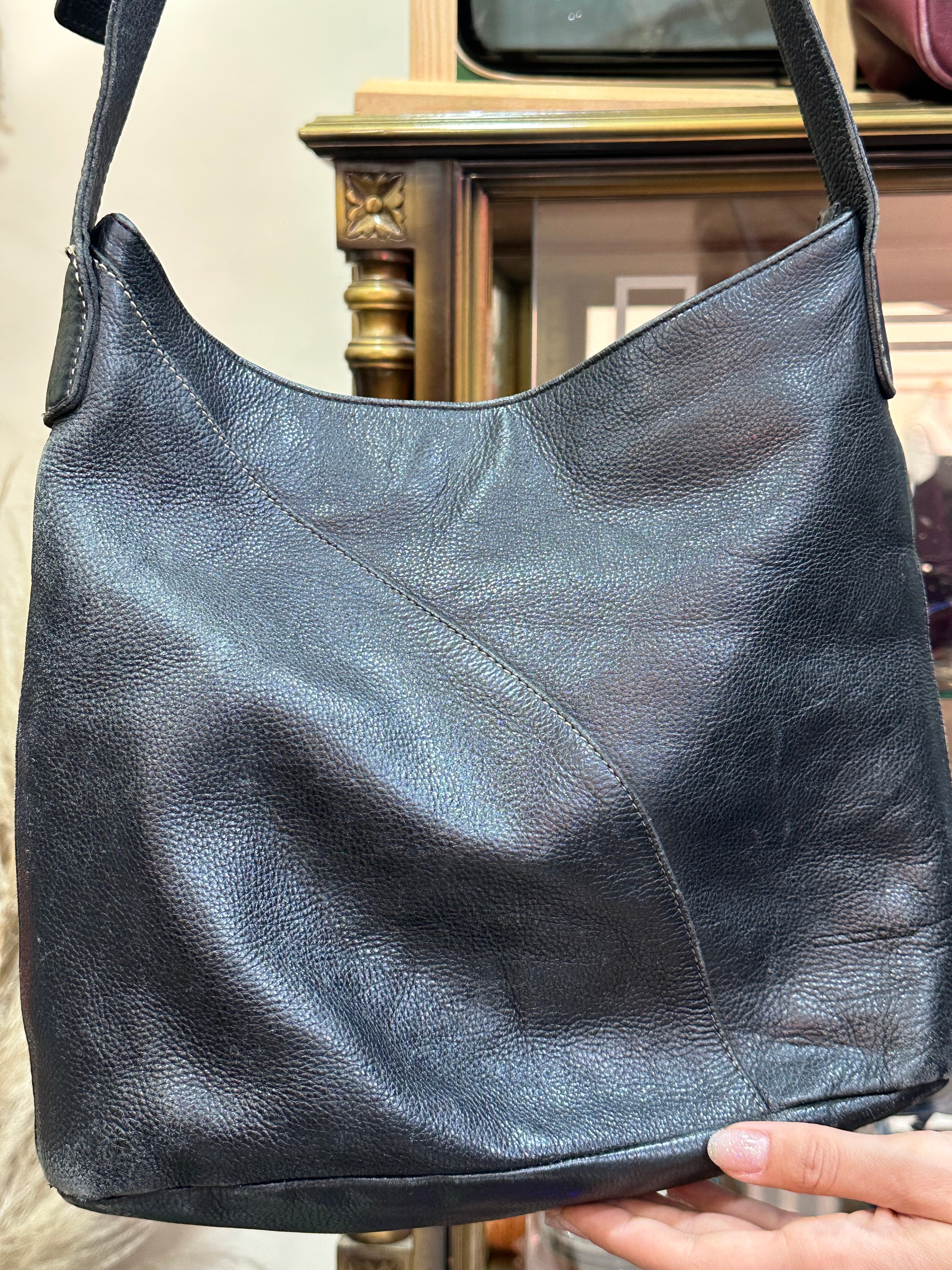 Vintage leather bag