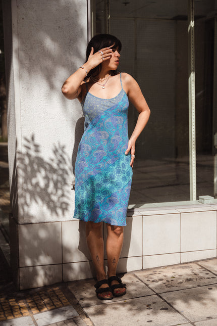 Super cute midi dress