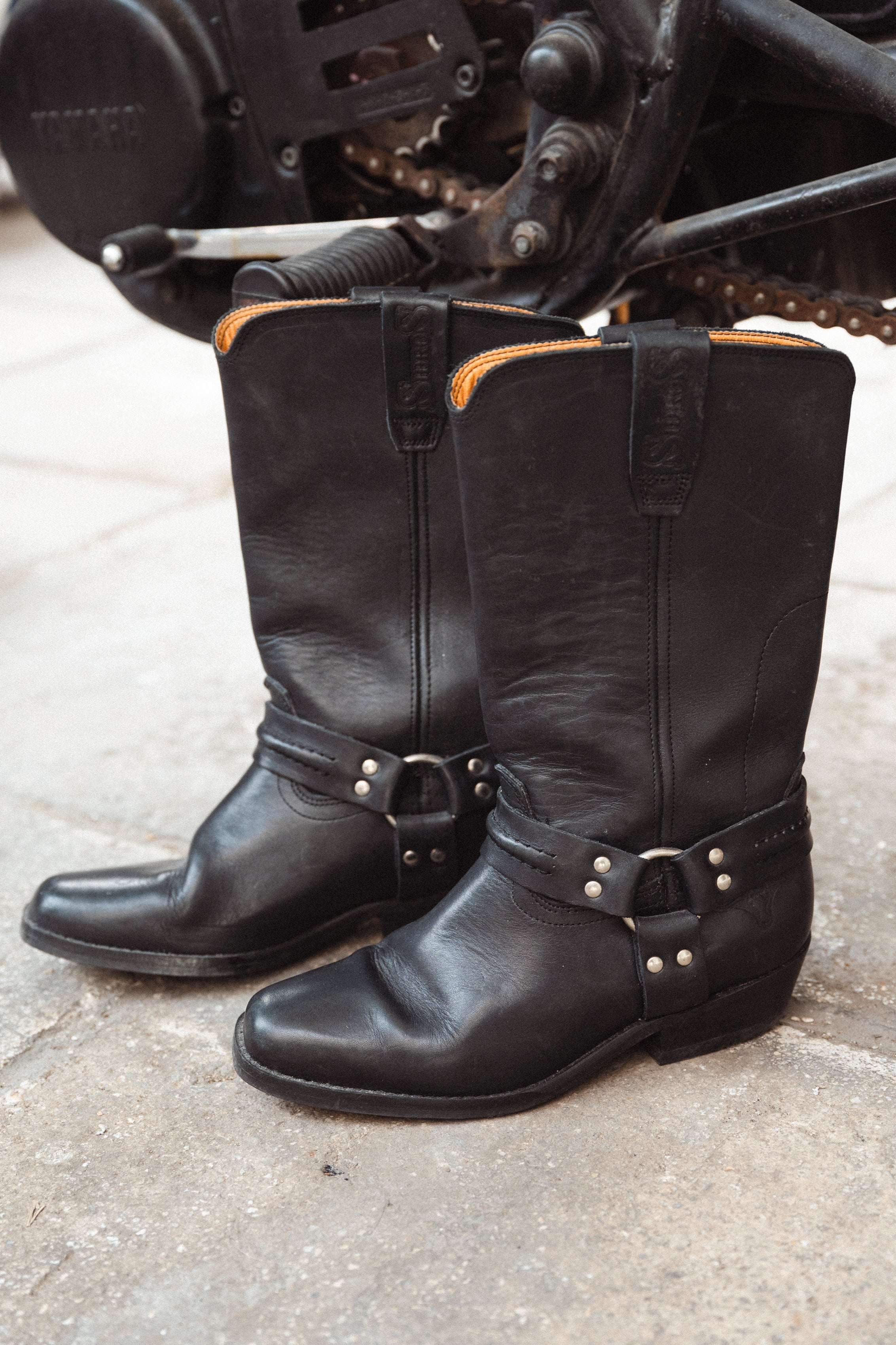 Sidros leather ringer boots