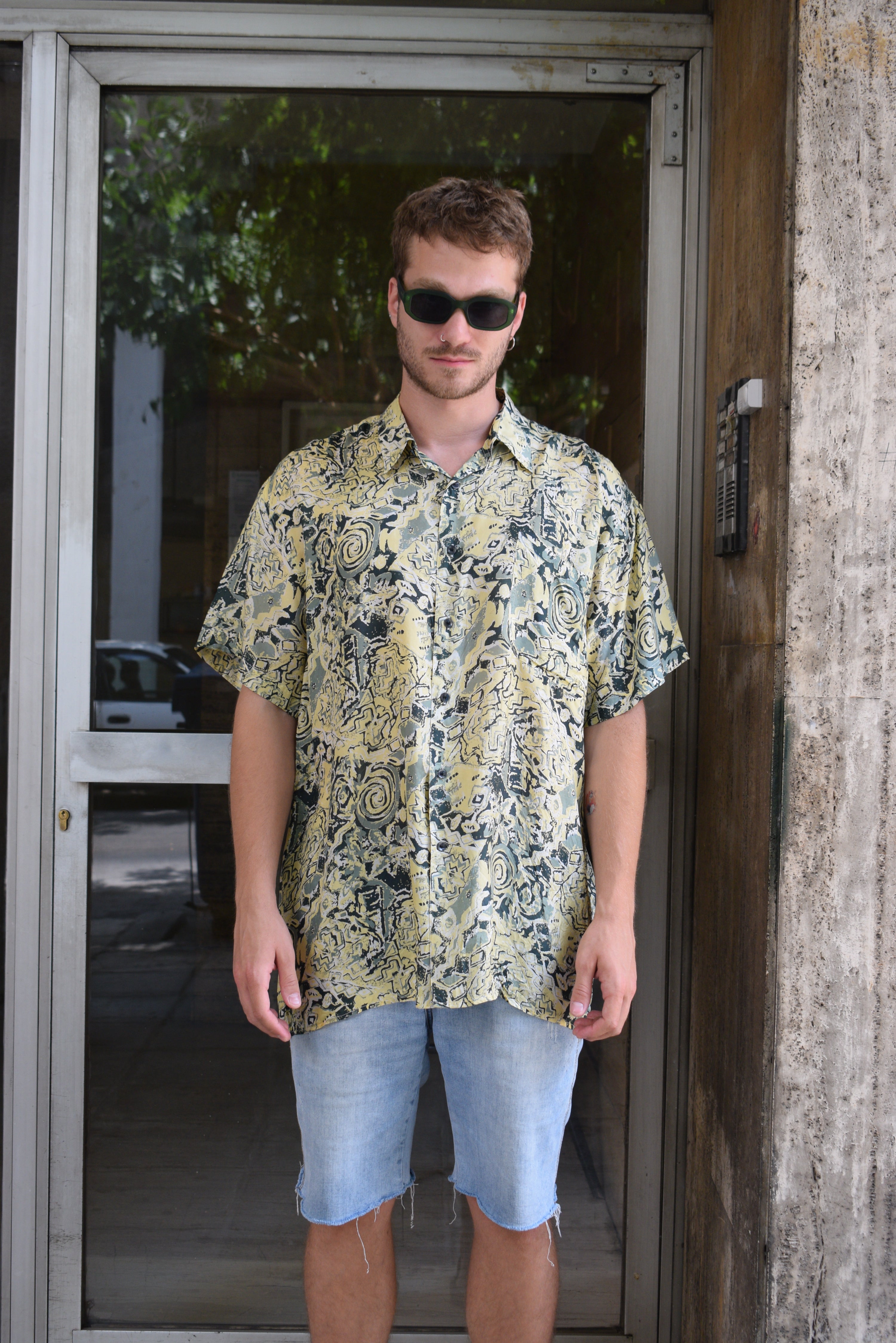 Vintage 100% Silk funky patterned shirt (XL)