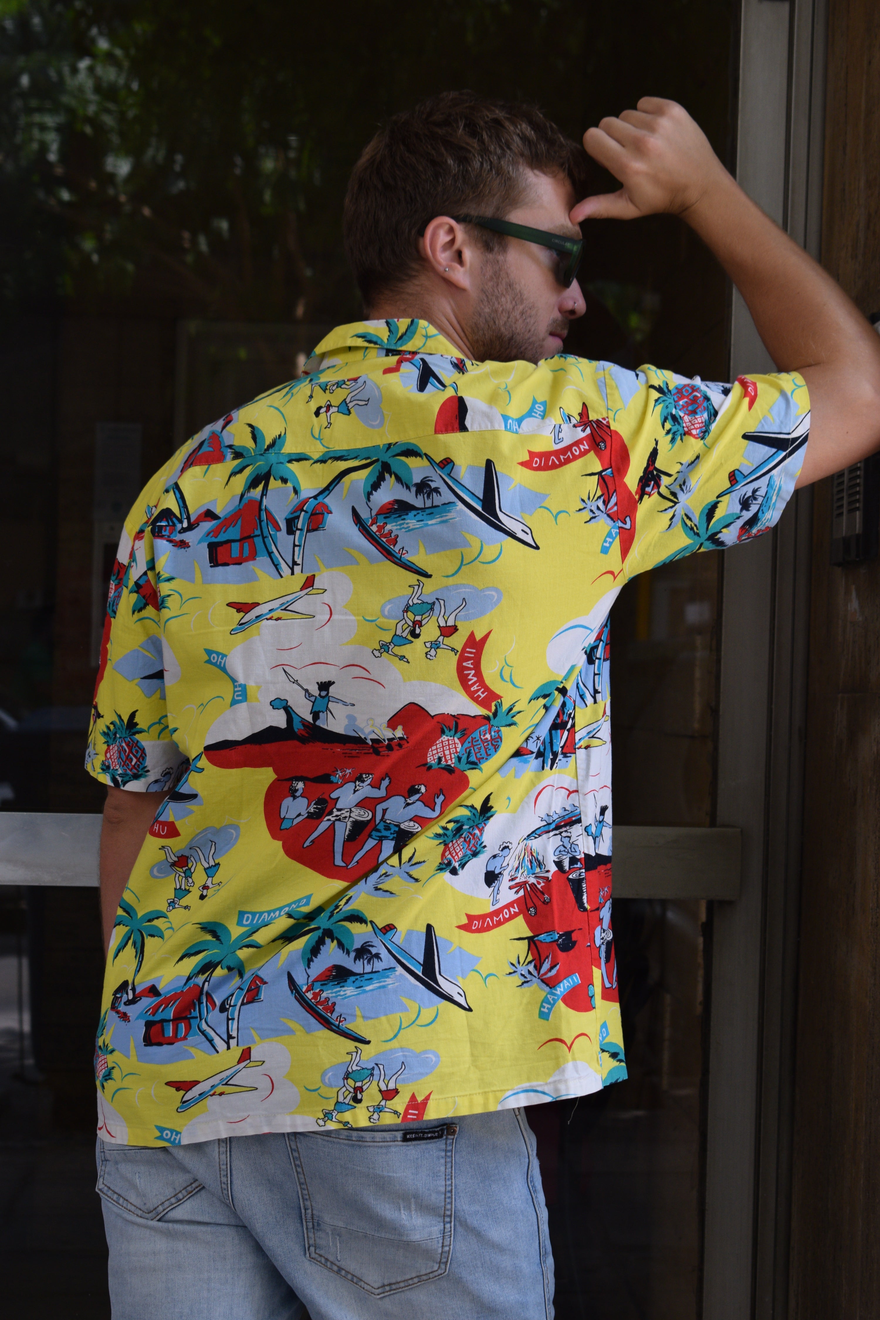 Vintage super funky patterned shirt (XL)