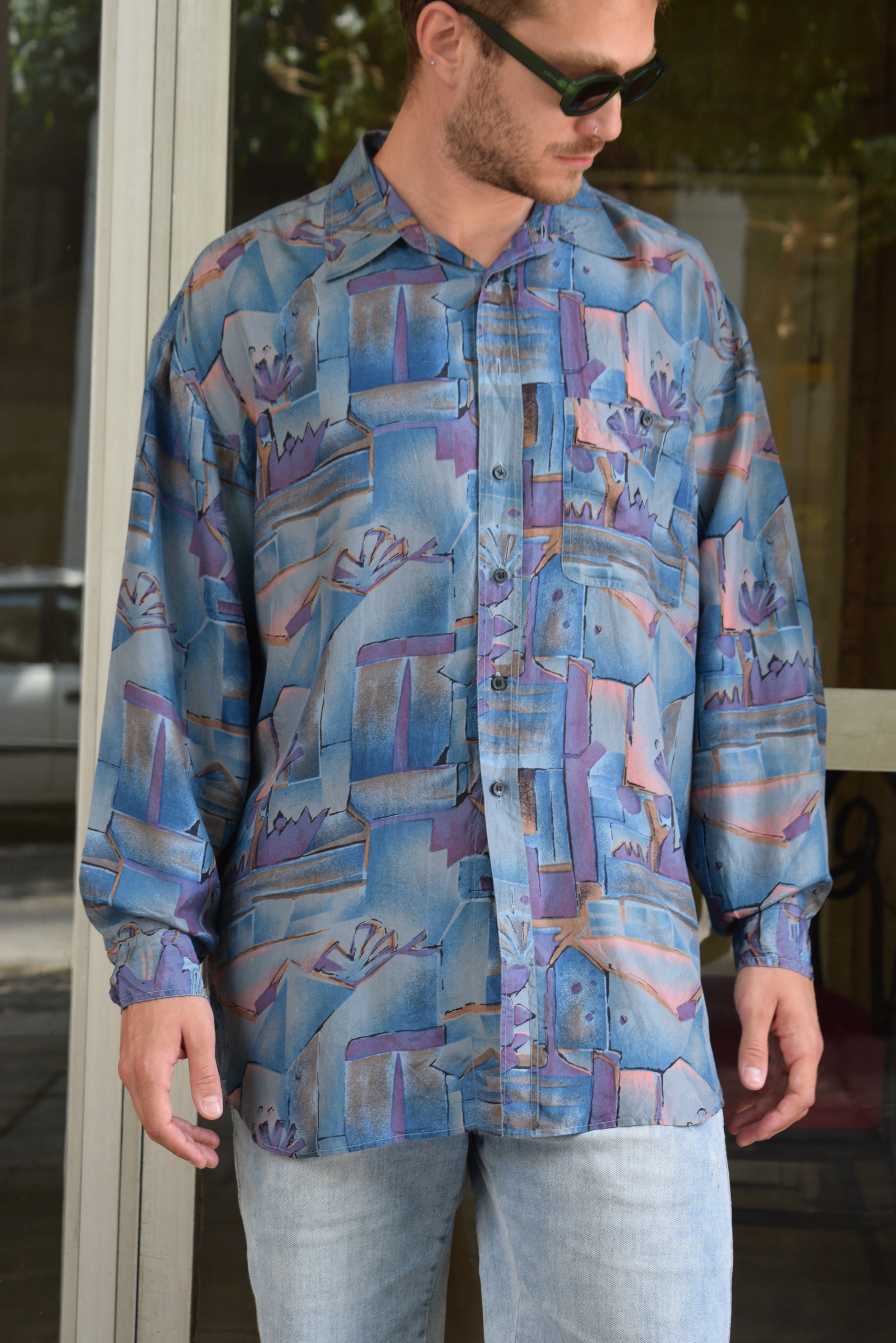 Vintage 100% silk funky shirt (L)