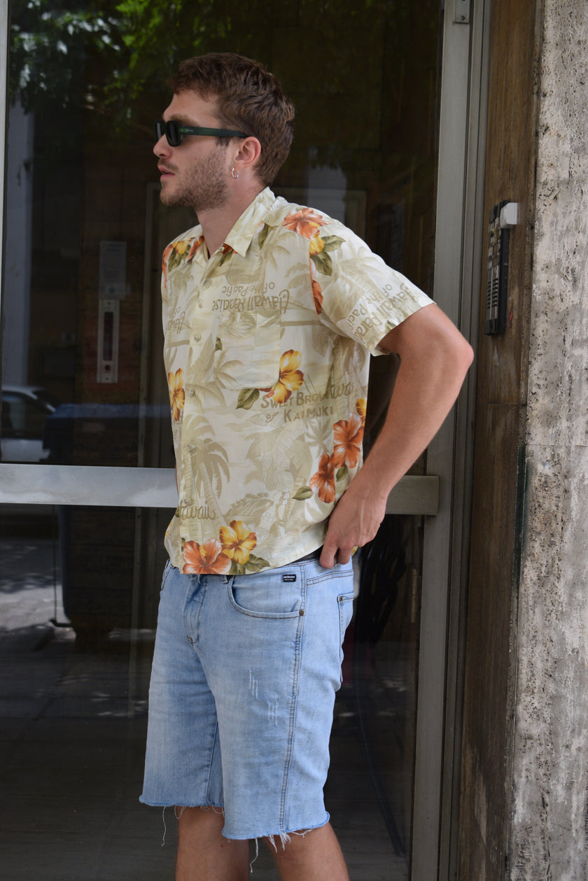 Vintage Japanese floral shirt (M)