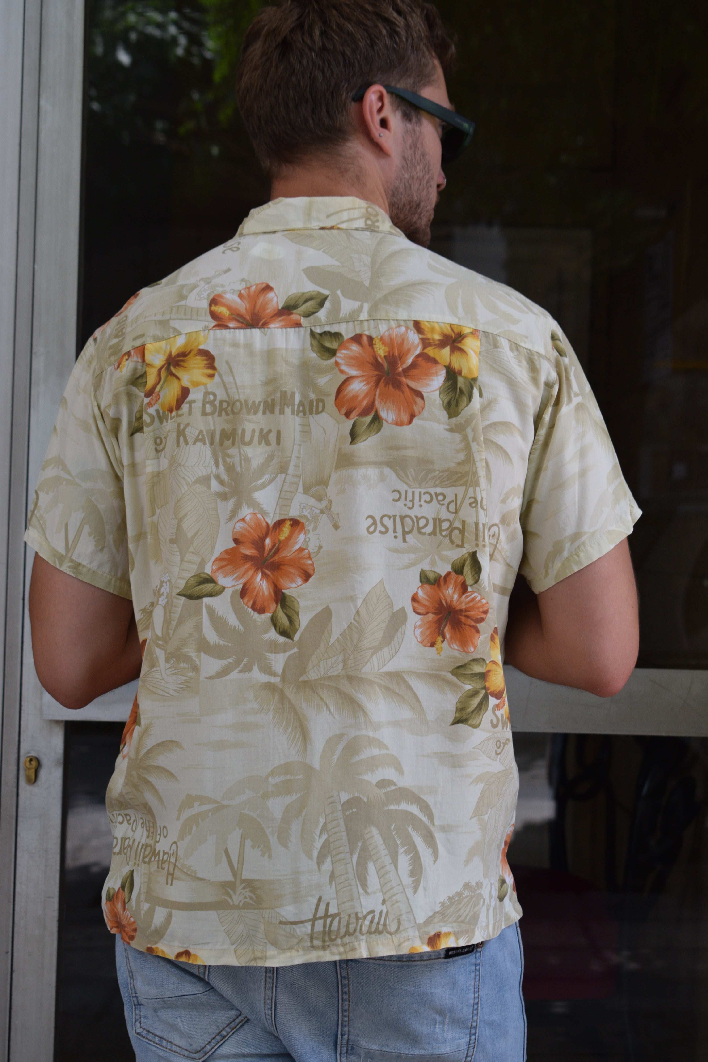 Vintage Japanese floral shirt (M)