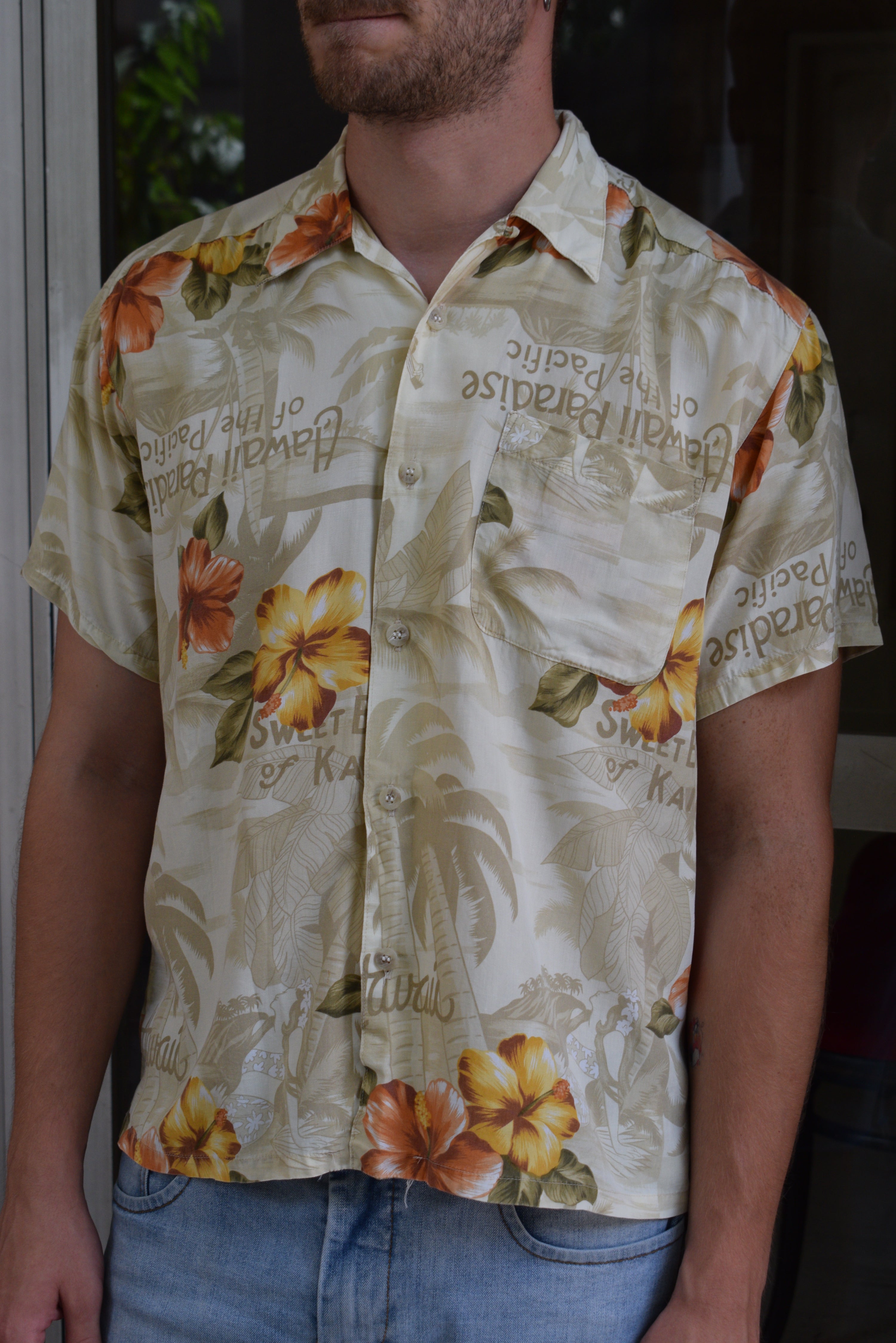 Vintage Japanese floral shirt (M)