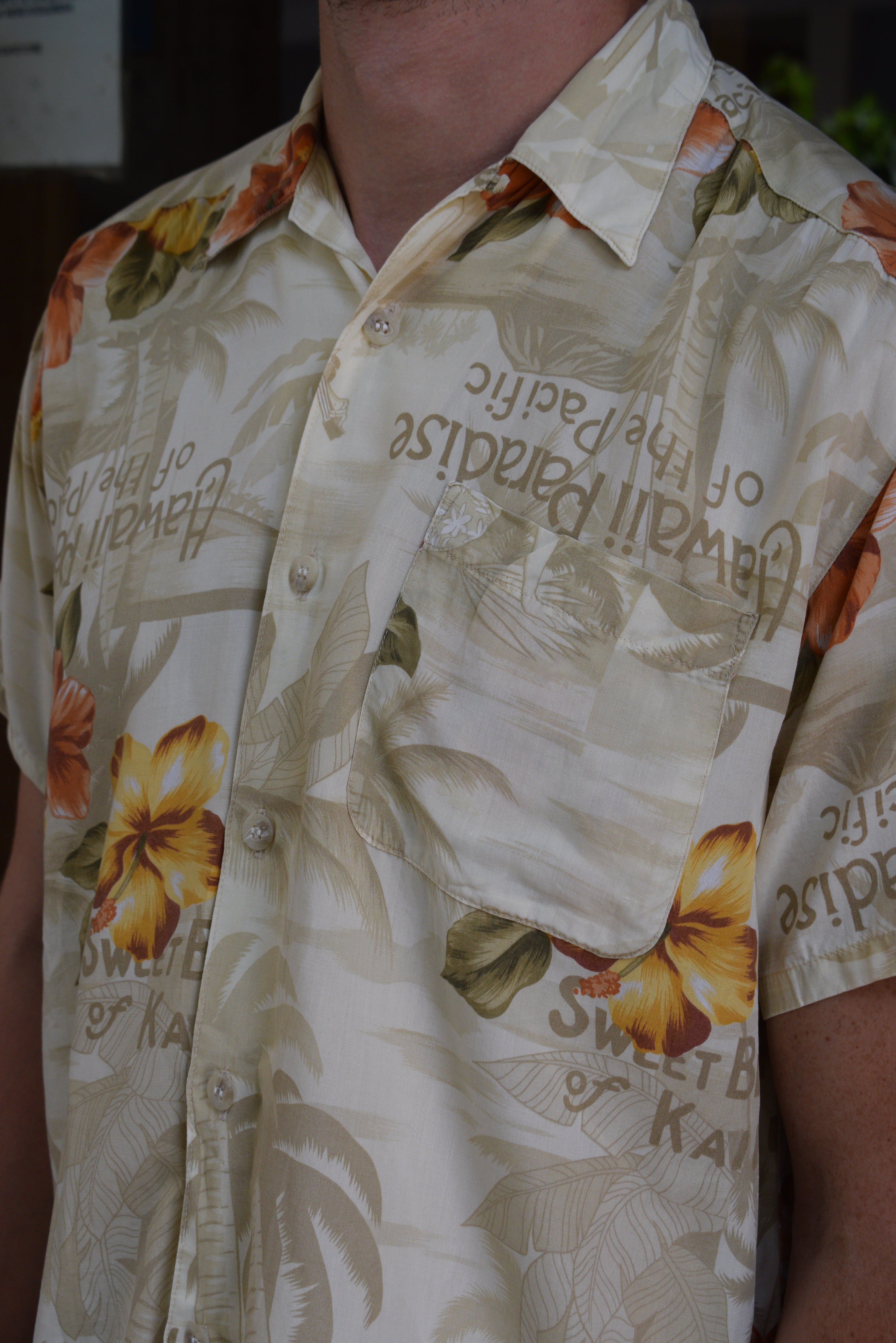 Vintage Japanese floral shirt (M)