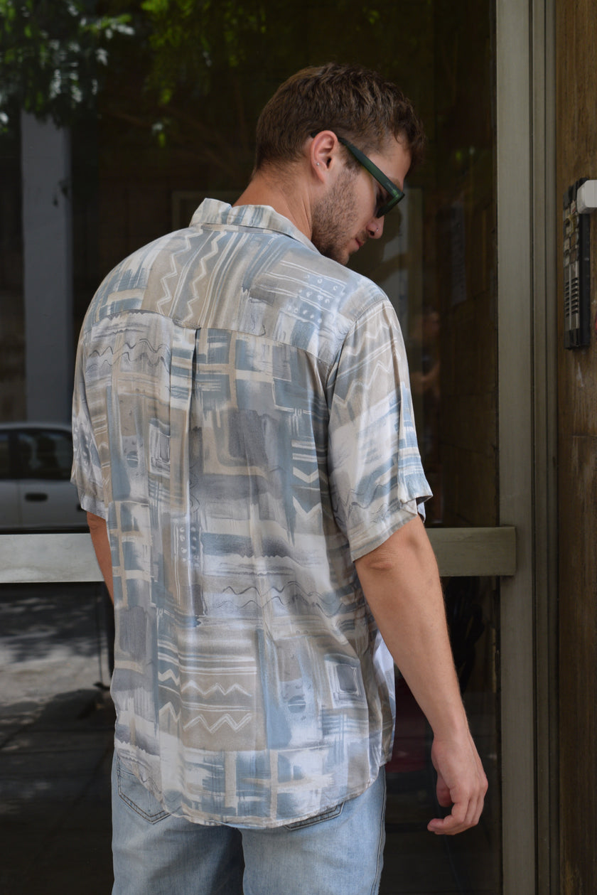 Vintage 90s style abstract print shirt (L)