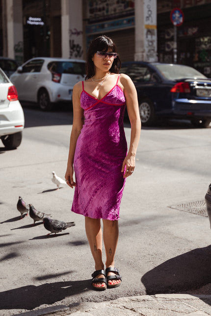 Gorgeous velvet midi dress