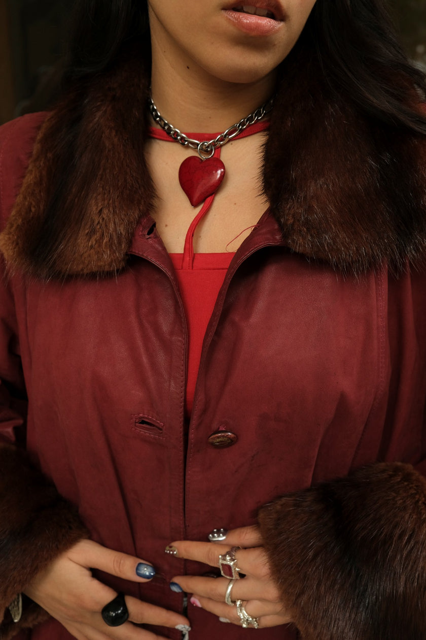 Stunning burgundy Italian vintage genuine leather coat with fur collar